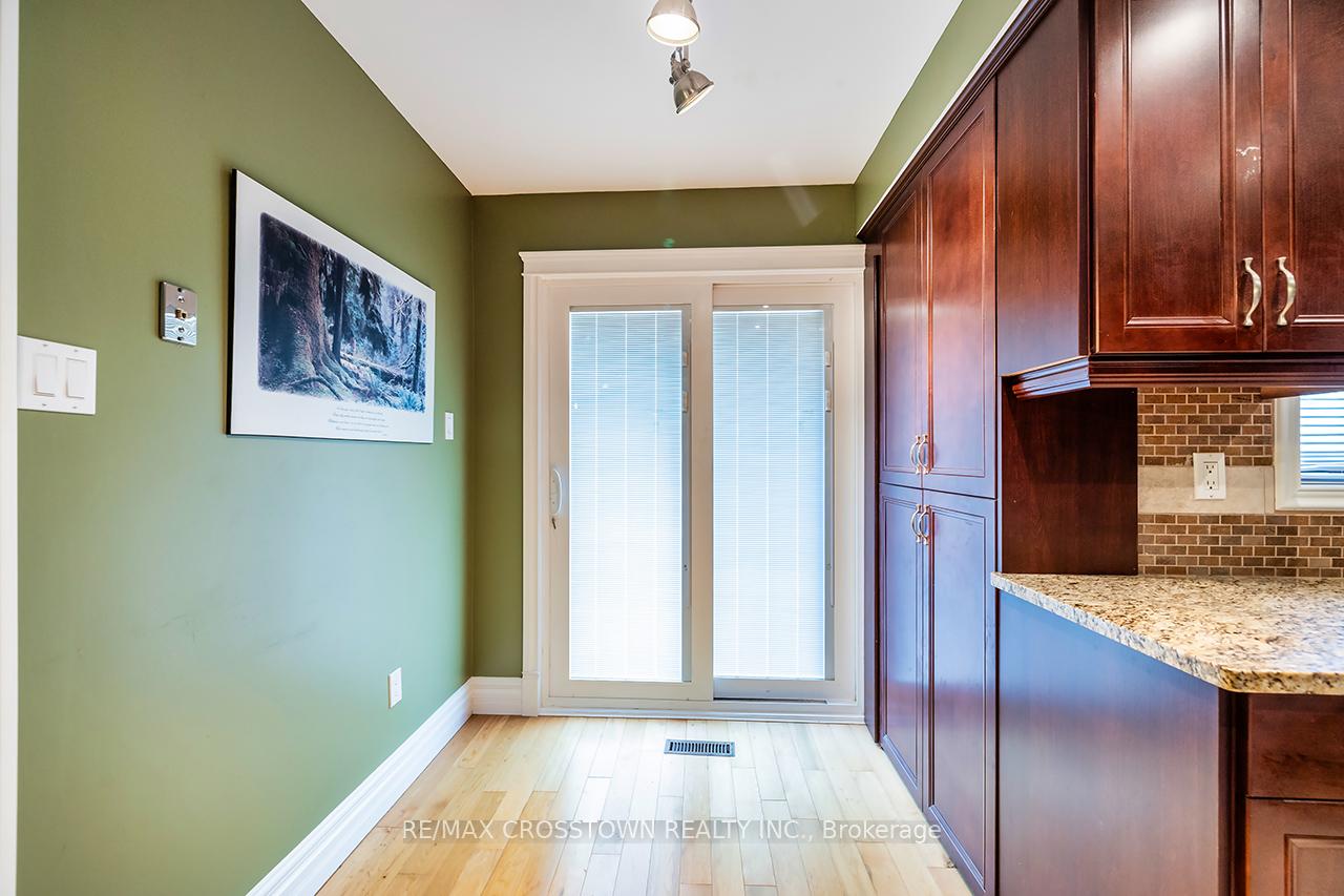 Photo 7 of 44 Hewitt Crescent, Ajax, South East — HOMEH