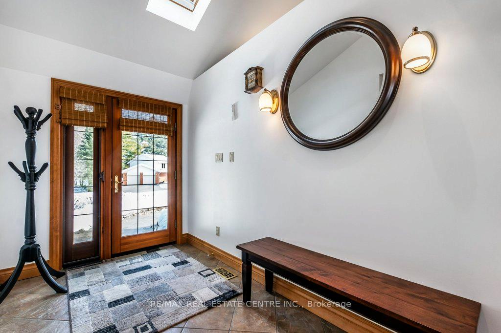 Photo 2 of 34 Hawthorne Road, Cambridge — HOMEH