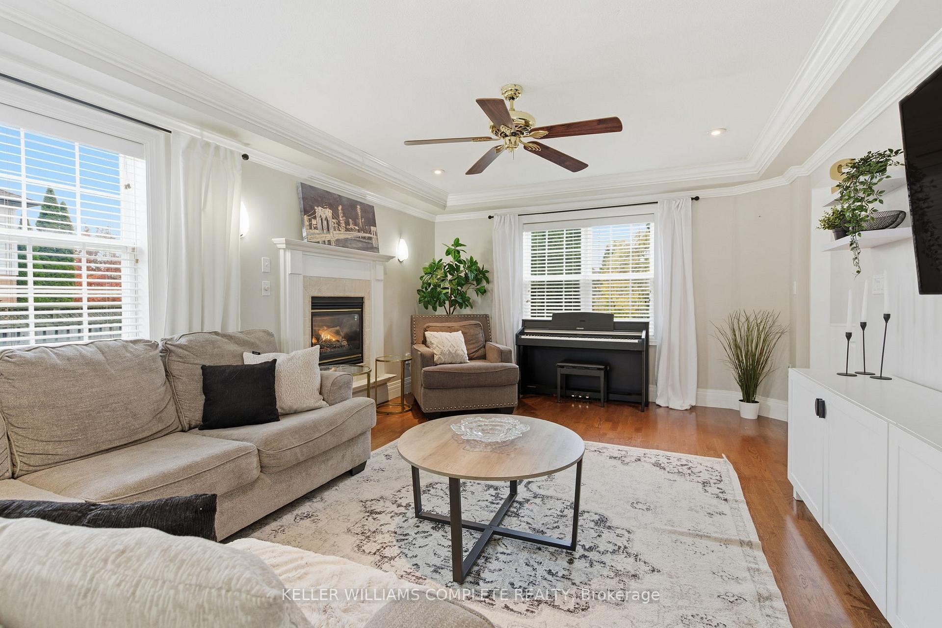 Photo 8 of 8 Sidney Crescent, Hamilton, Stoney Creek Mountain — HOMEH