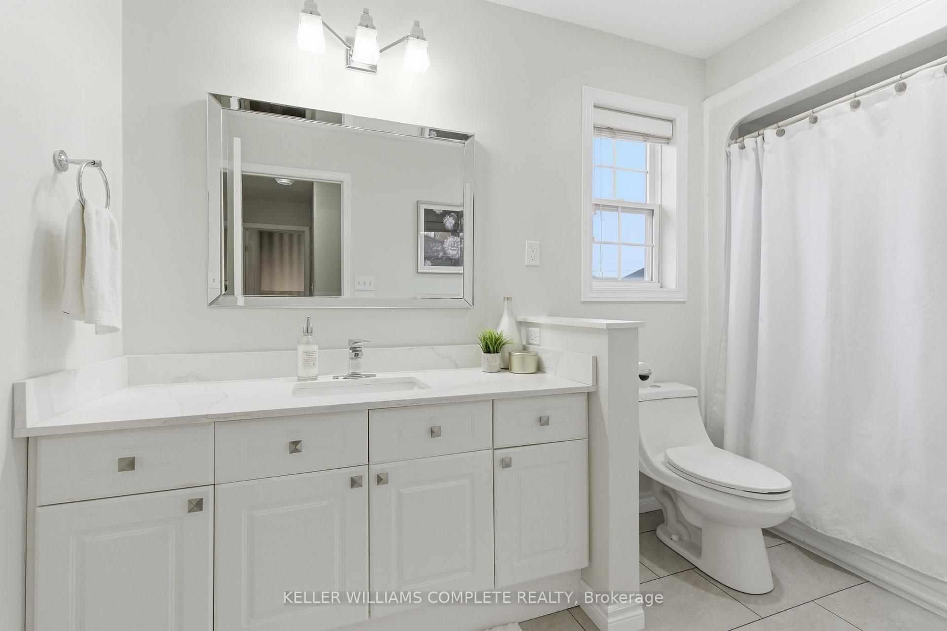 Photo 28 of 8 Sidney Crescent, Hamilton, Stoney Creek Mountain — HOMEH