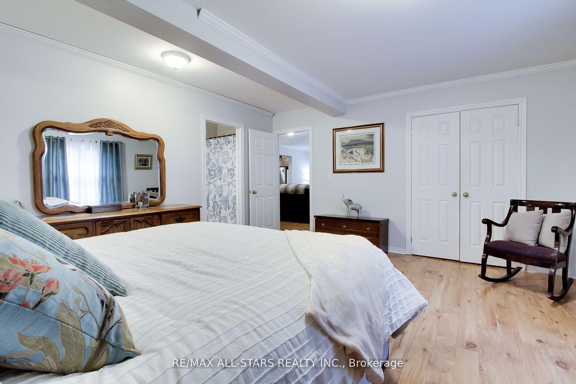 Photo 10 of 27112 Kennedy Road, Georgina, Historic Lakeshore Communities — HOMEH
