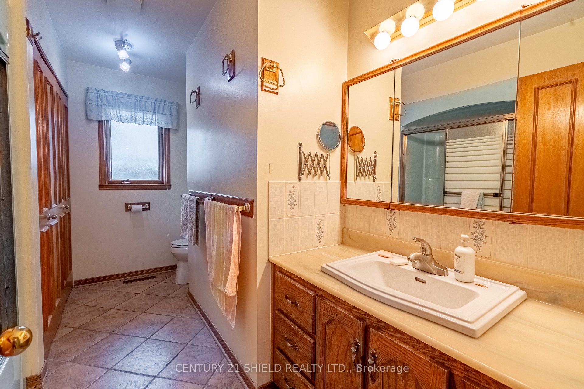 Photo 7 of 1408 First Street E, Cornwall — HOMEH