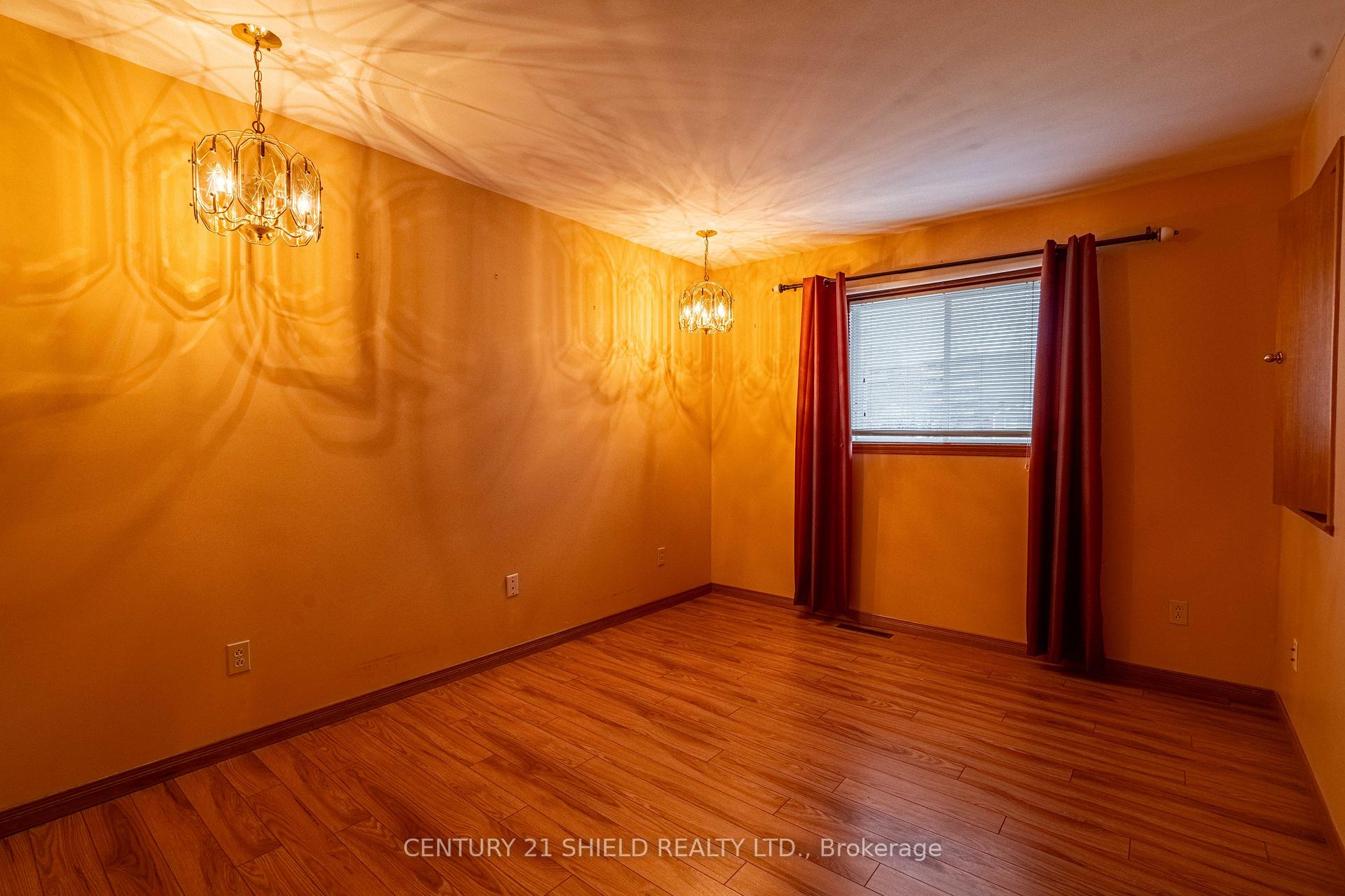 Photo 8 of 1408 First Street E, Cornwall — HOMEH