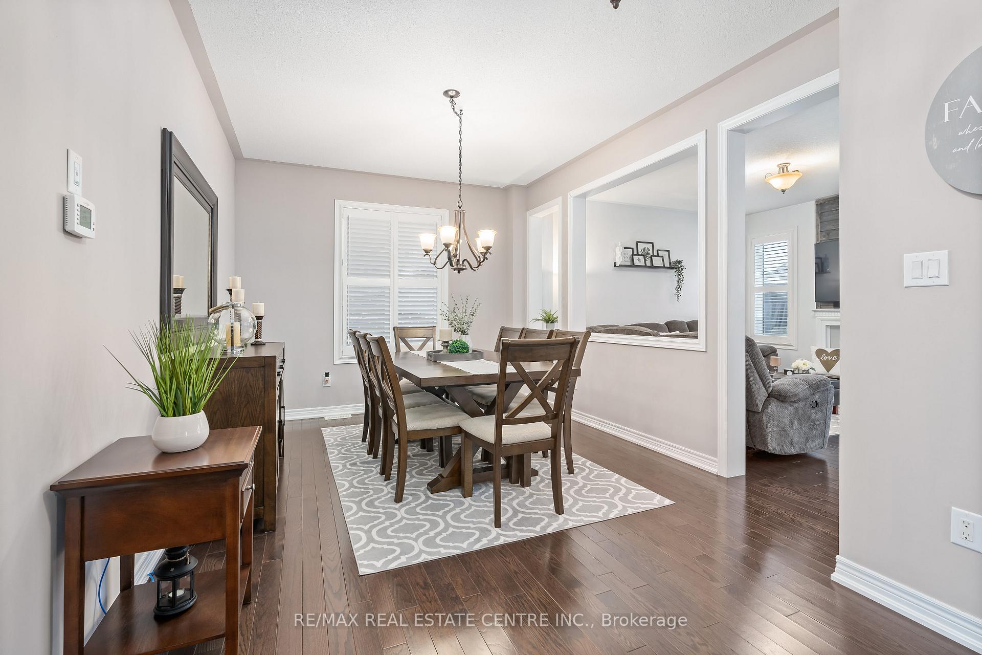 Photo 6 of 72 Ballantine Drive, Halton Hills, Georgetown — HOMEH