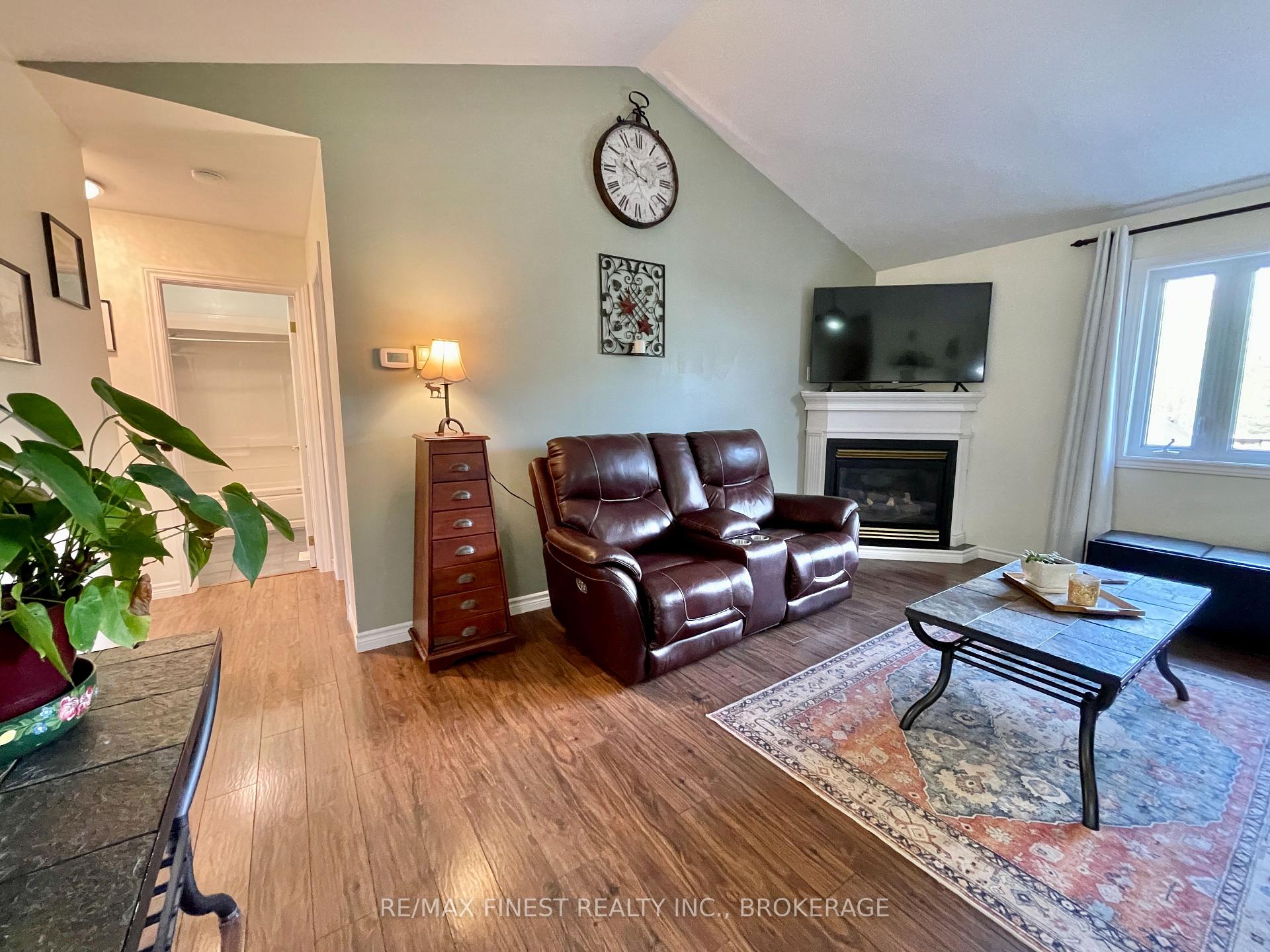 Photo 7 of 1226 Rutledge Road, Frontenac, Frontenac South — HOMEH