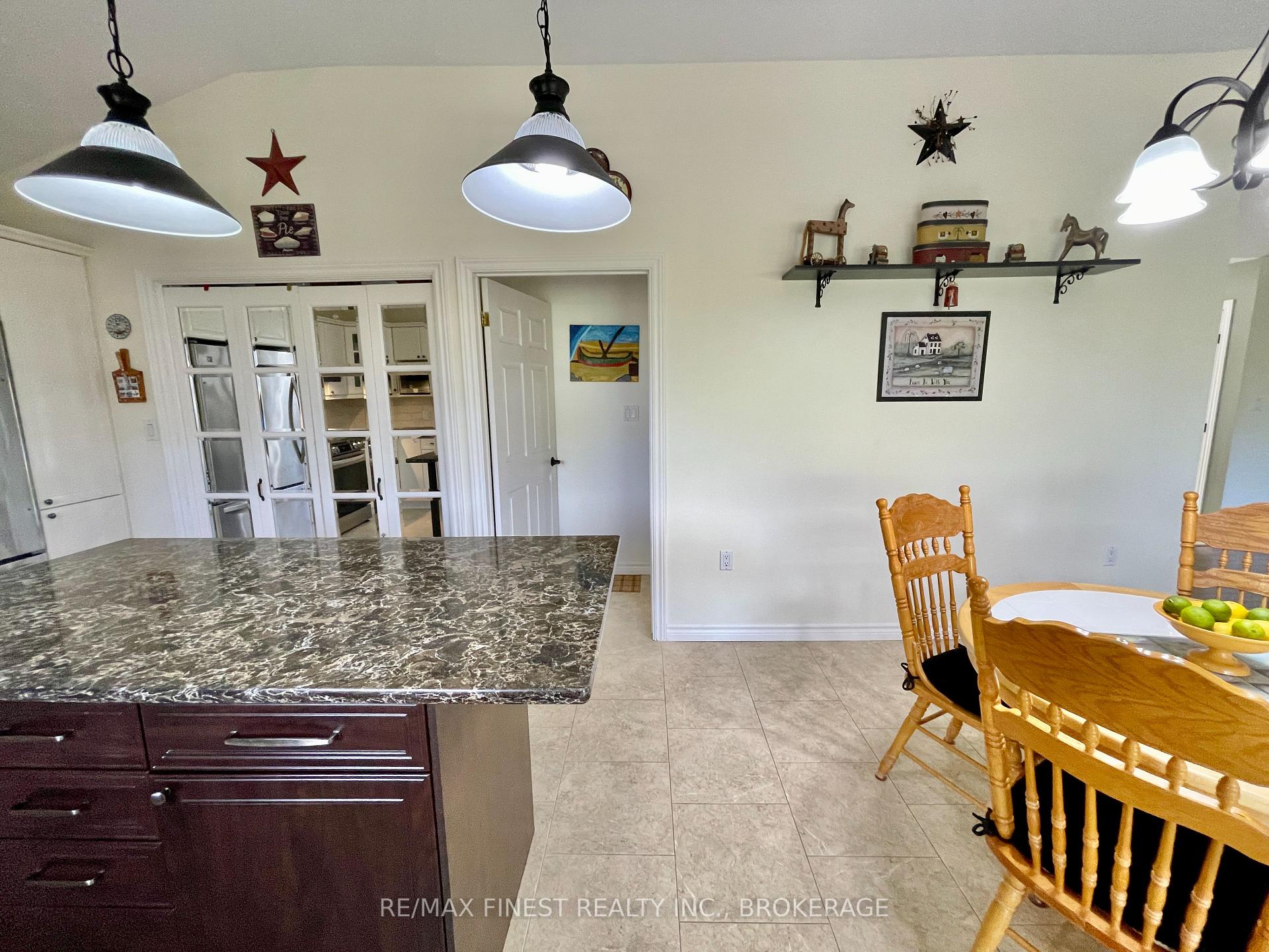 Photo 11 of 1226 Rutledge Road, Frontenac, Frontenac South — HOMEH