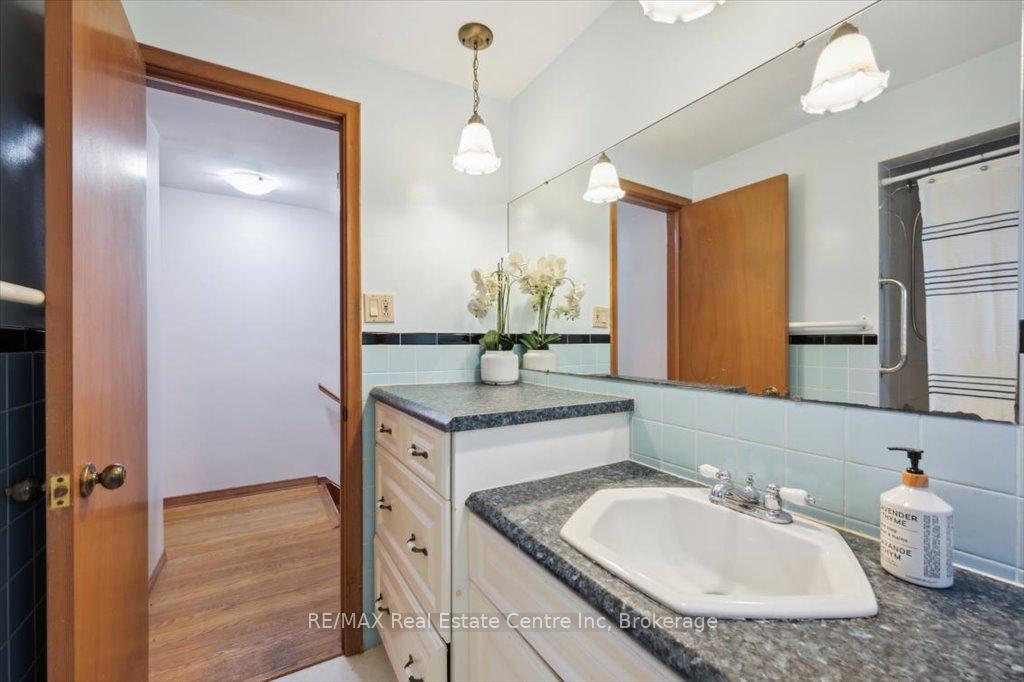 Photo 13 of 83 Balmoral Drive, Guelph, Riverside Park — HOMEH