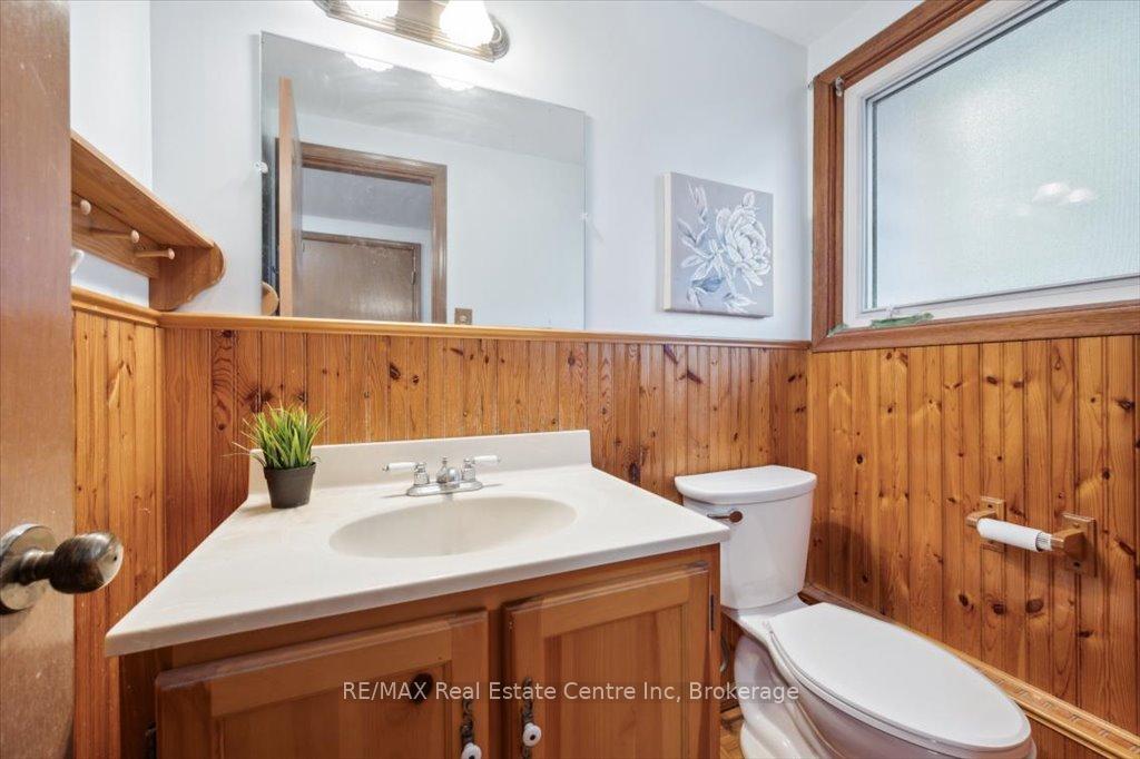 Photo 16 of 83 Balmoral Drive, Guelph, Riverside Park — HOMEH