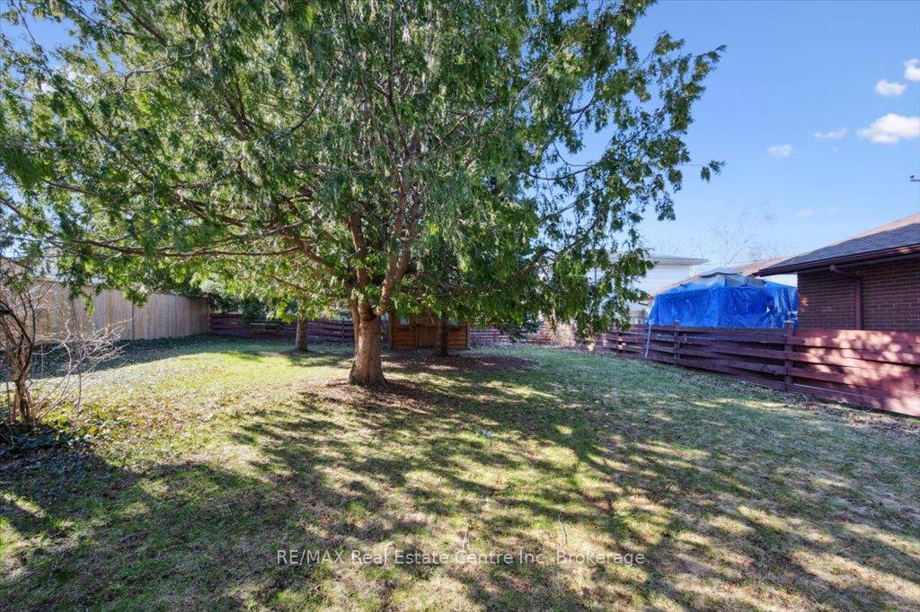 Photo 20 of 83 Balmoral Drive, Guelph, Riverside Park — HOMEH
