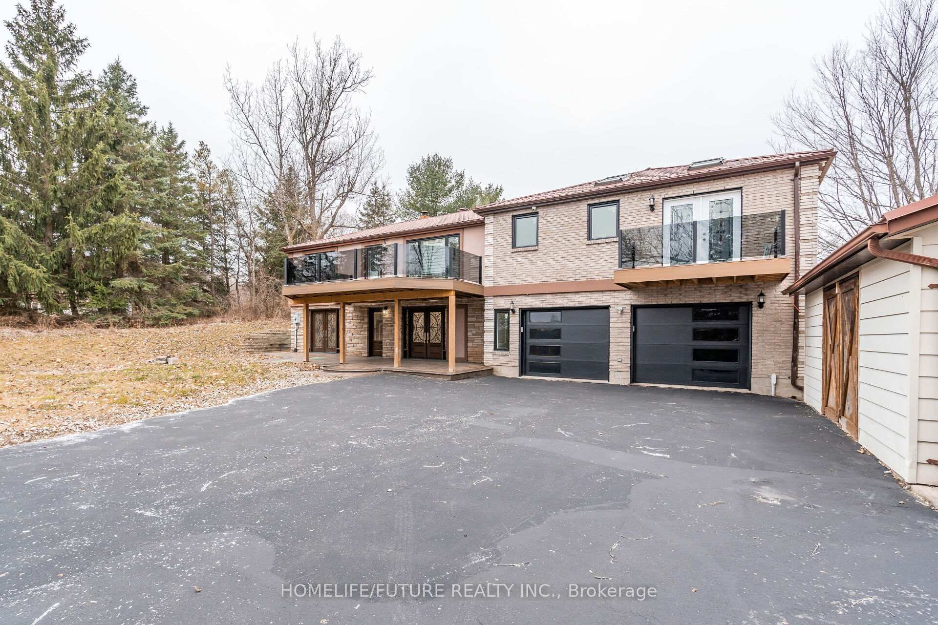Photo 3 of 40 Mary Street, Caledon, Rural Caledon — HOMEH