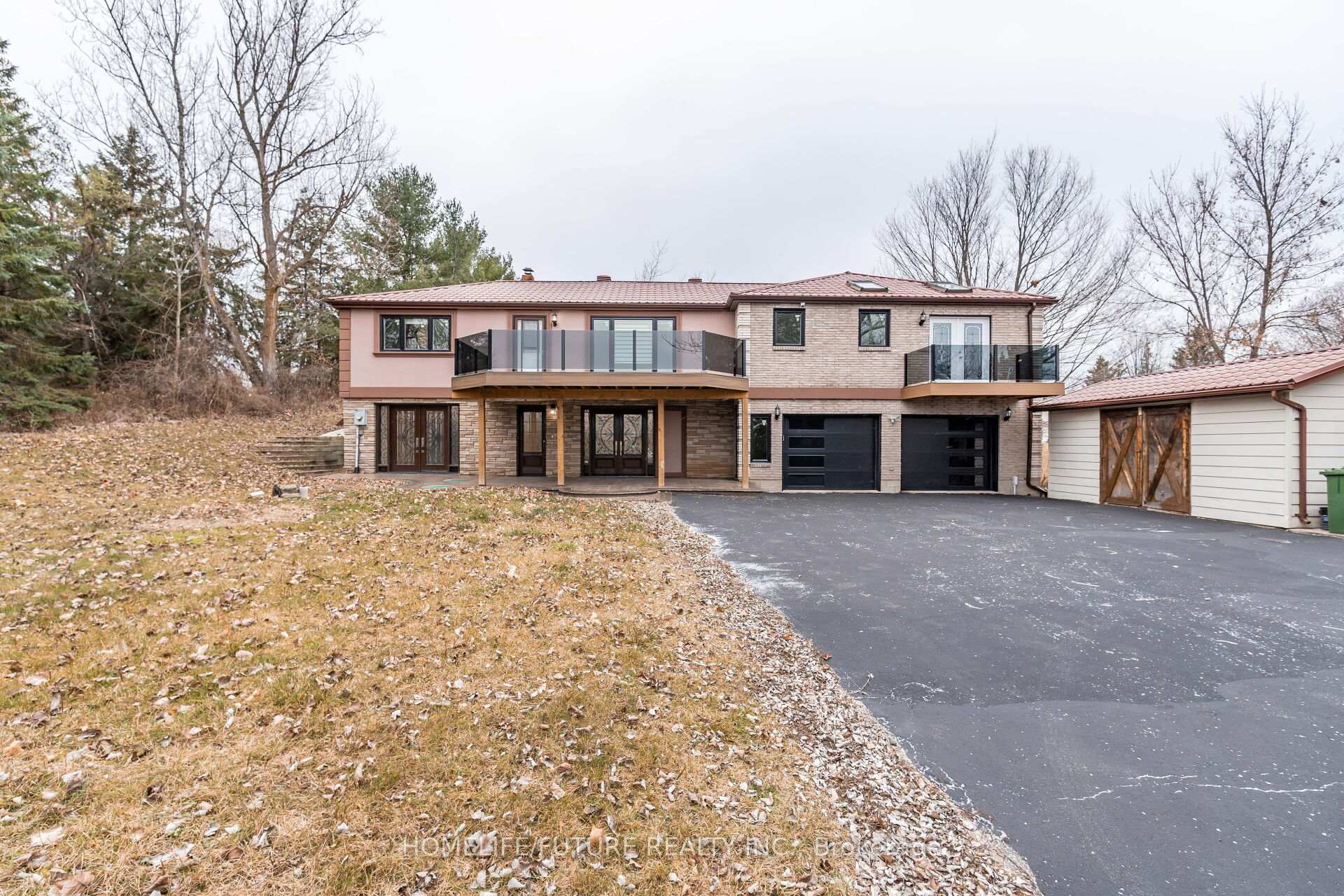 Photo 4 of 40 Mary Street, Caledon, Rural Caledon — HOMEH