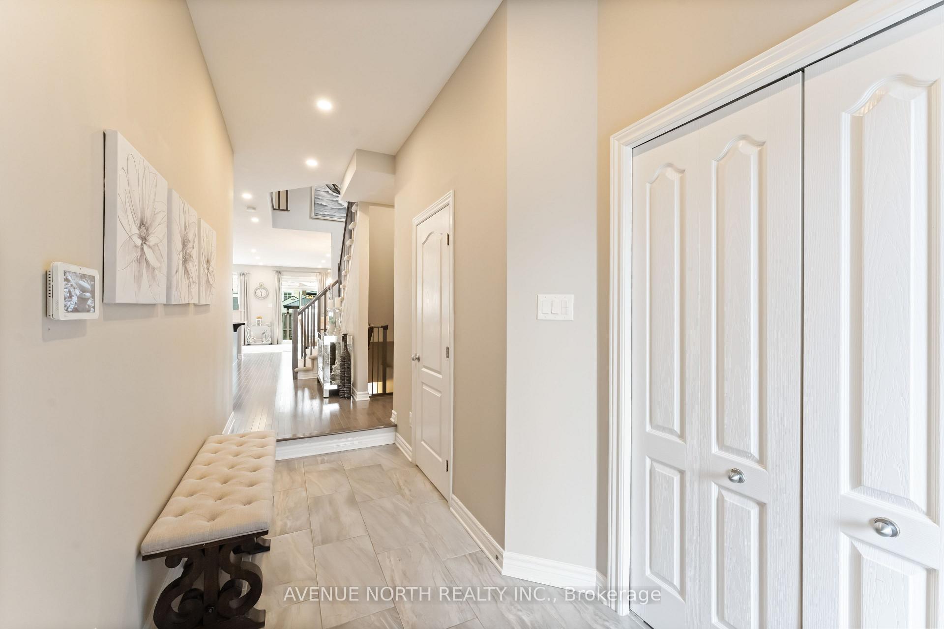 Photo 4 of 607 Willowmere Way, Ottawa, Blossom Park/Kemp Park/Findlay Creek — HOMEH