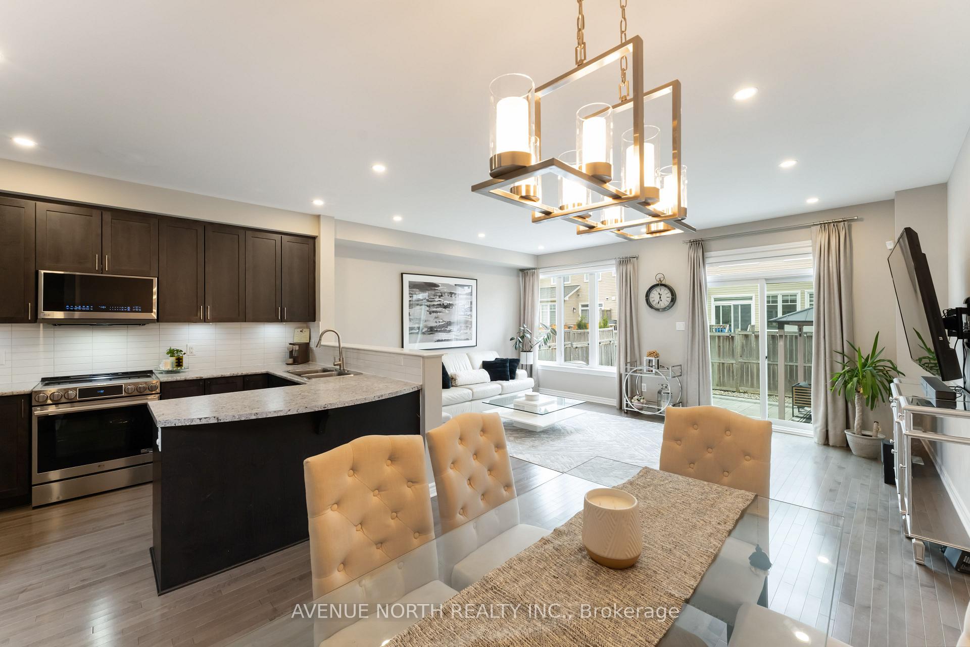 Photo 10 of 607 Willowmere Way, Ottawa, Blossom Park/Kemp Park/Findlay Creek — HOMEH