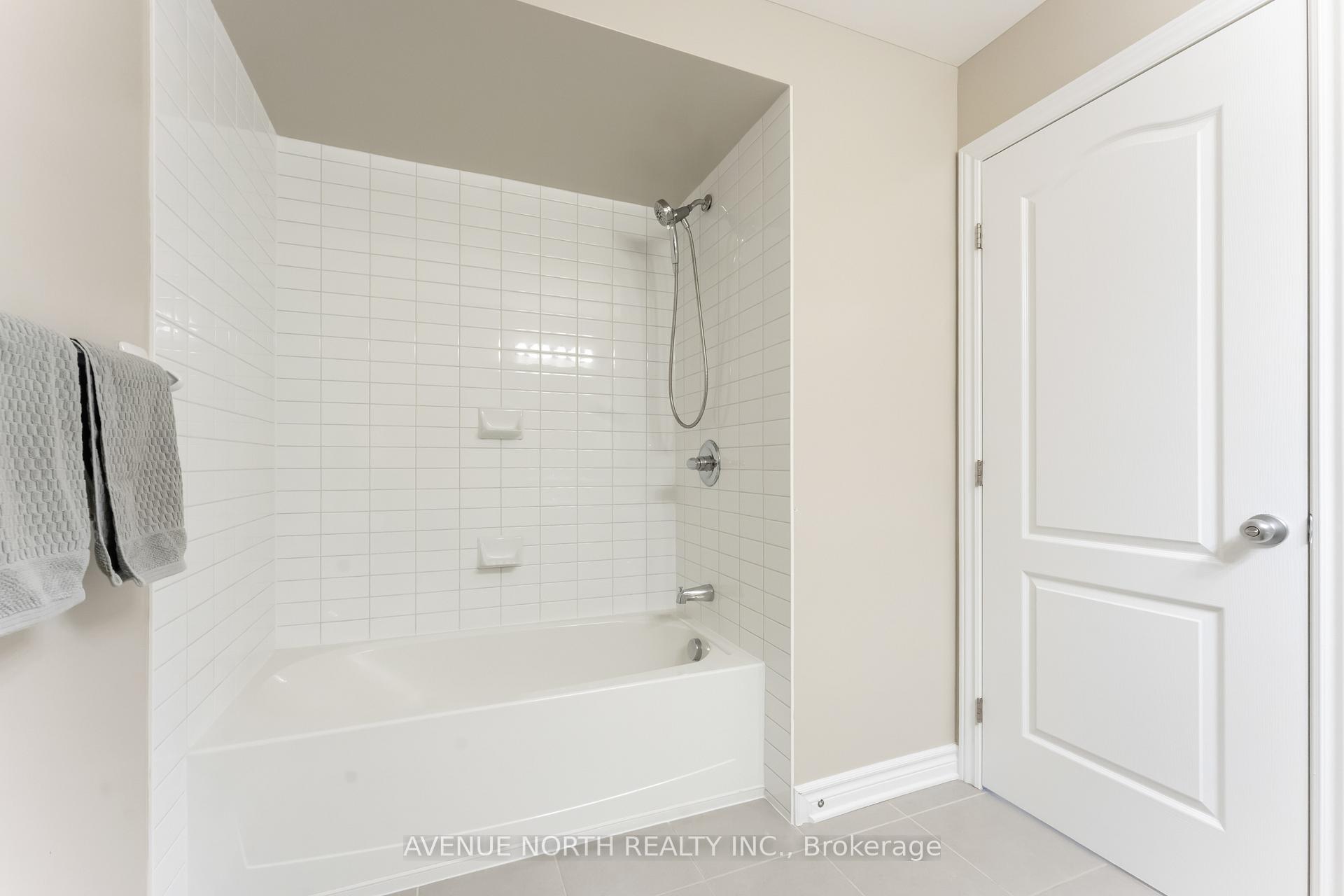 Photo 33 of 607 Willowmere Way, Ottawa, Blossom Park/Kemp Park/Findlay Creek — HOMEH