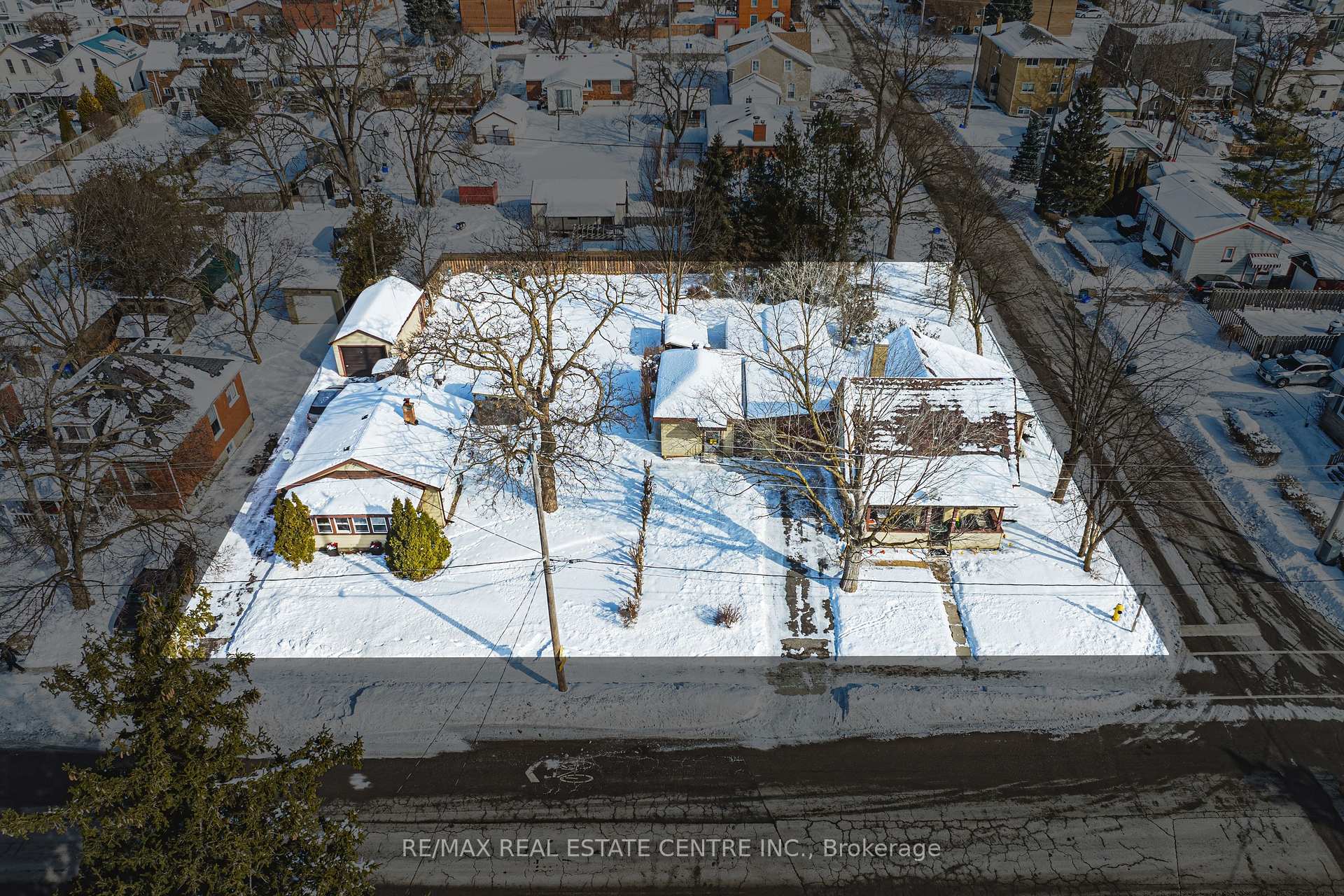 Photo 1 of 1279 Hamilton Street, Cambridge, Preston South — HOMEH