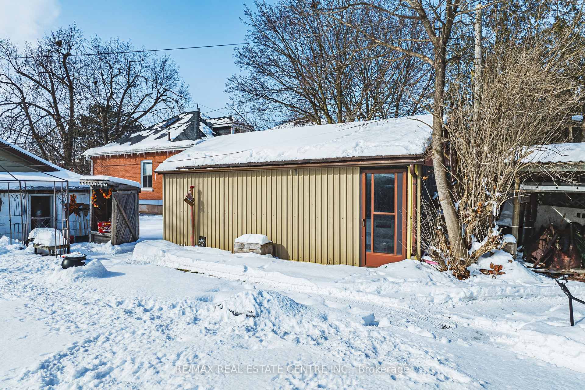 Photo 7 of 1279 Hamilton Street, Cambridge, Preston South — HOMEH