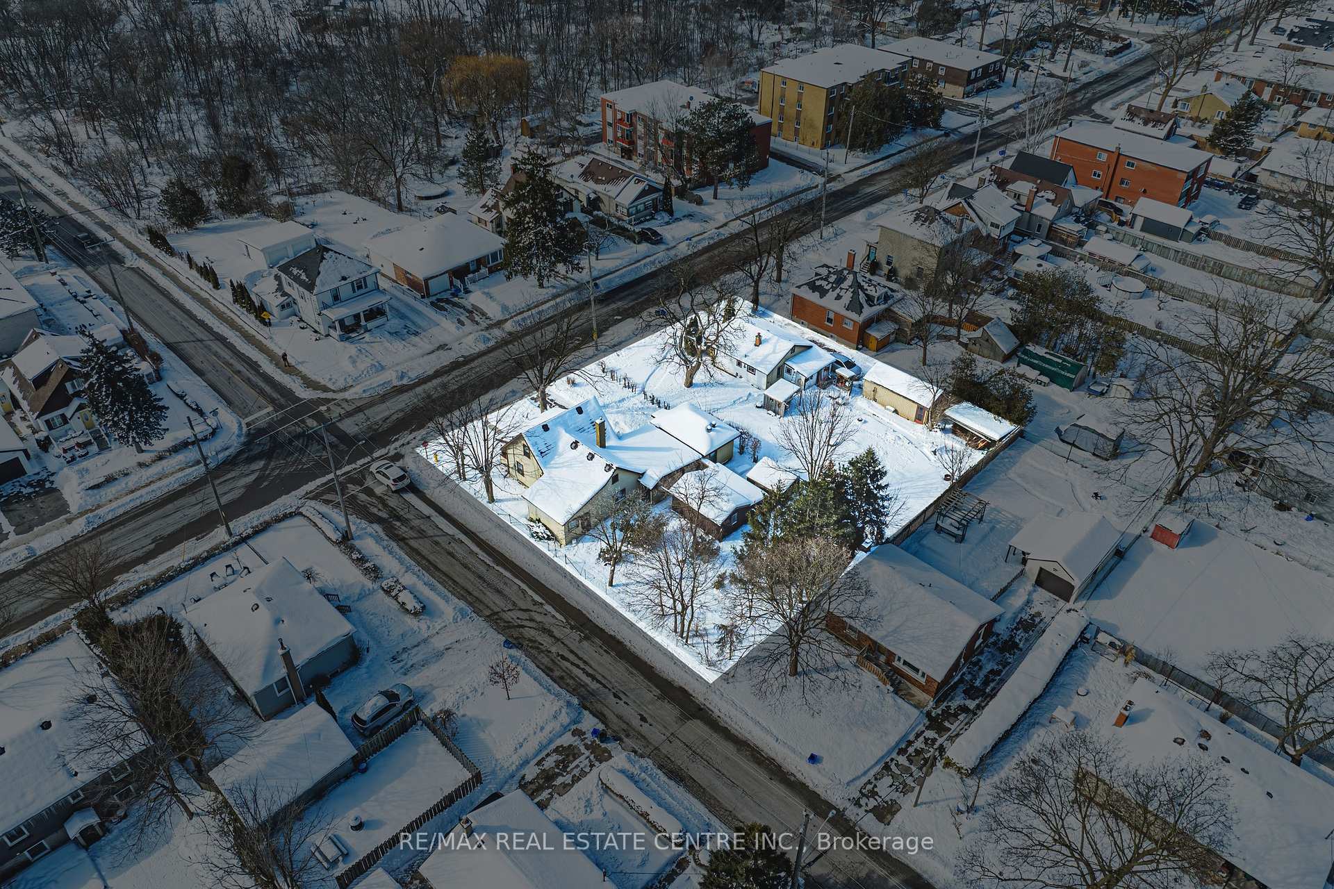 Photo 18 of 1279 Hamilton Street, Cambridge, Preston South — HOMEH