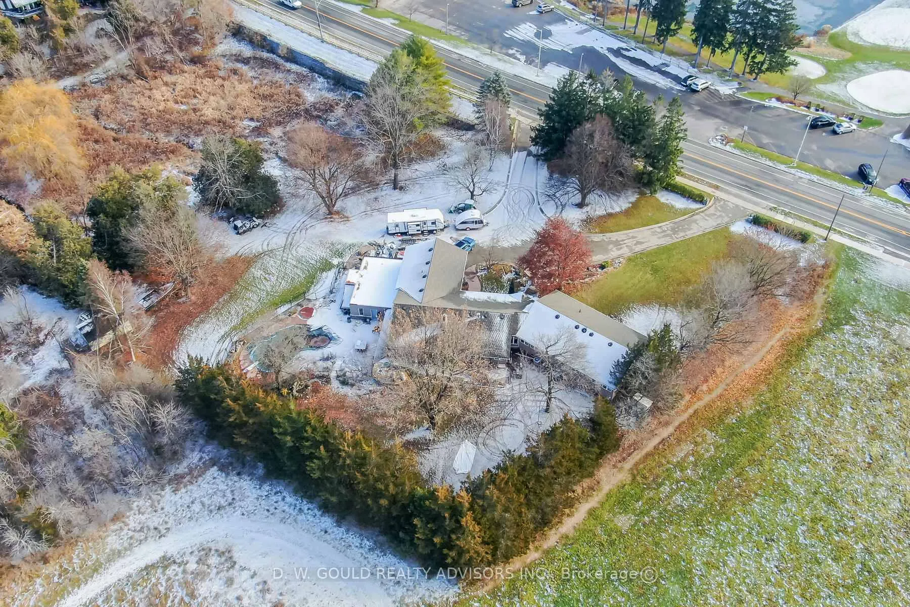 Photo 10 of 358 Maple Avenue, Halton Hills, Georgetown — HOMEH