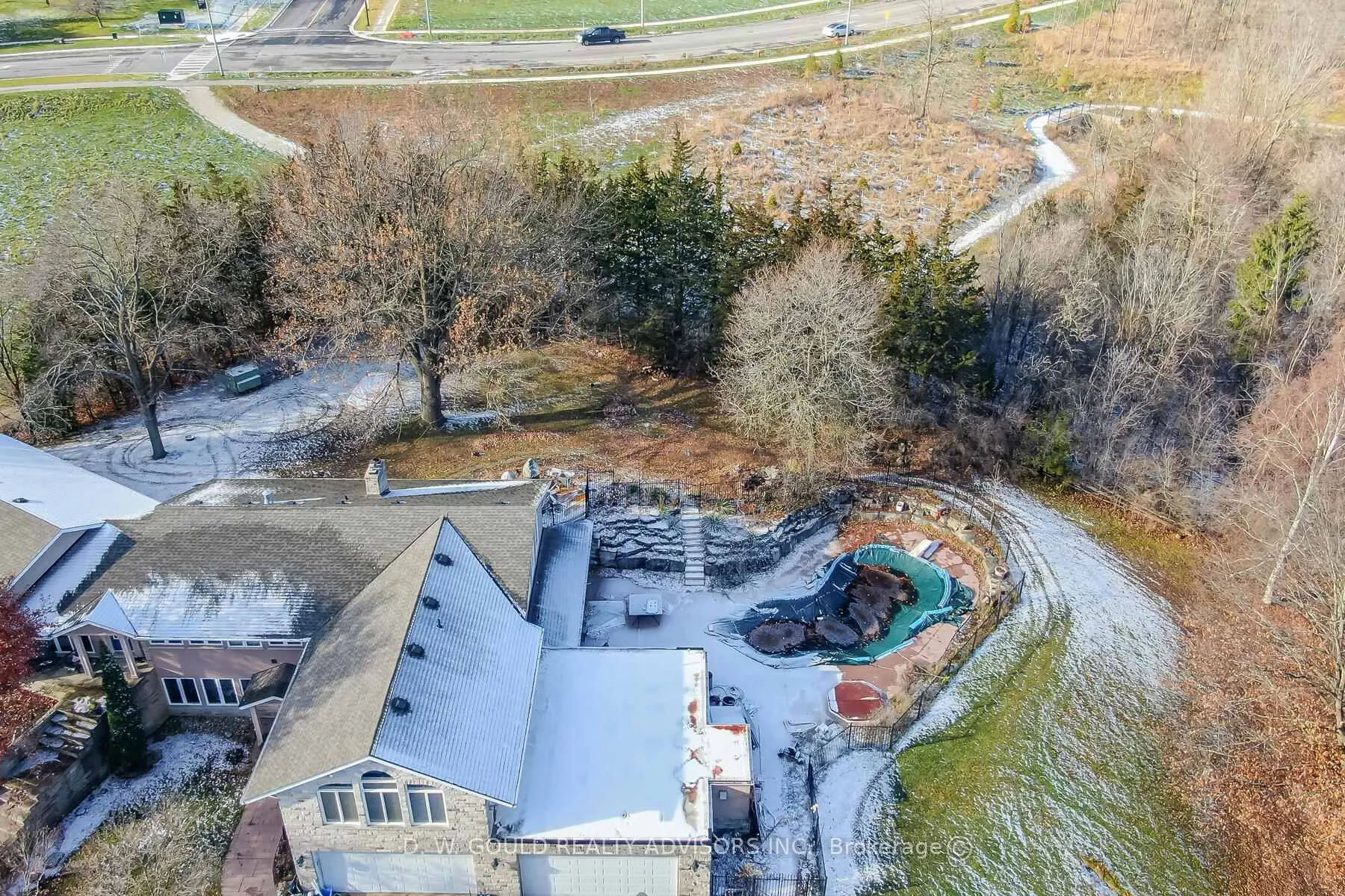 Photo 12 of 358 Maple Avenue, Halton Hills, Georgetown — HOMEH
