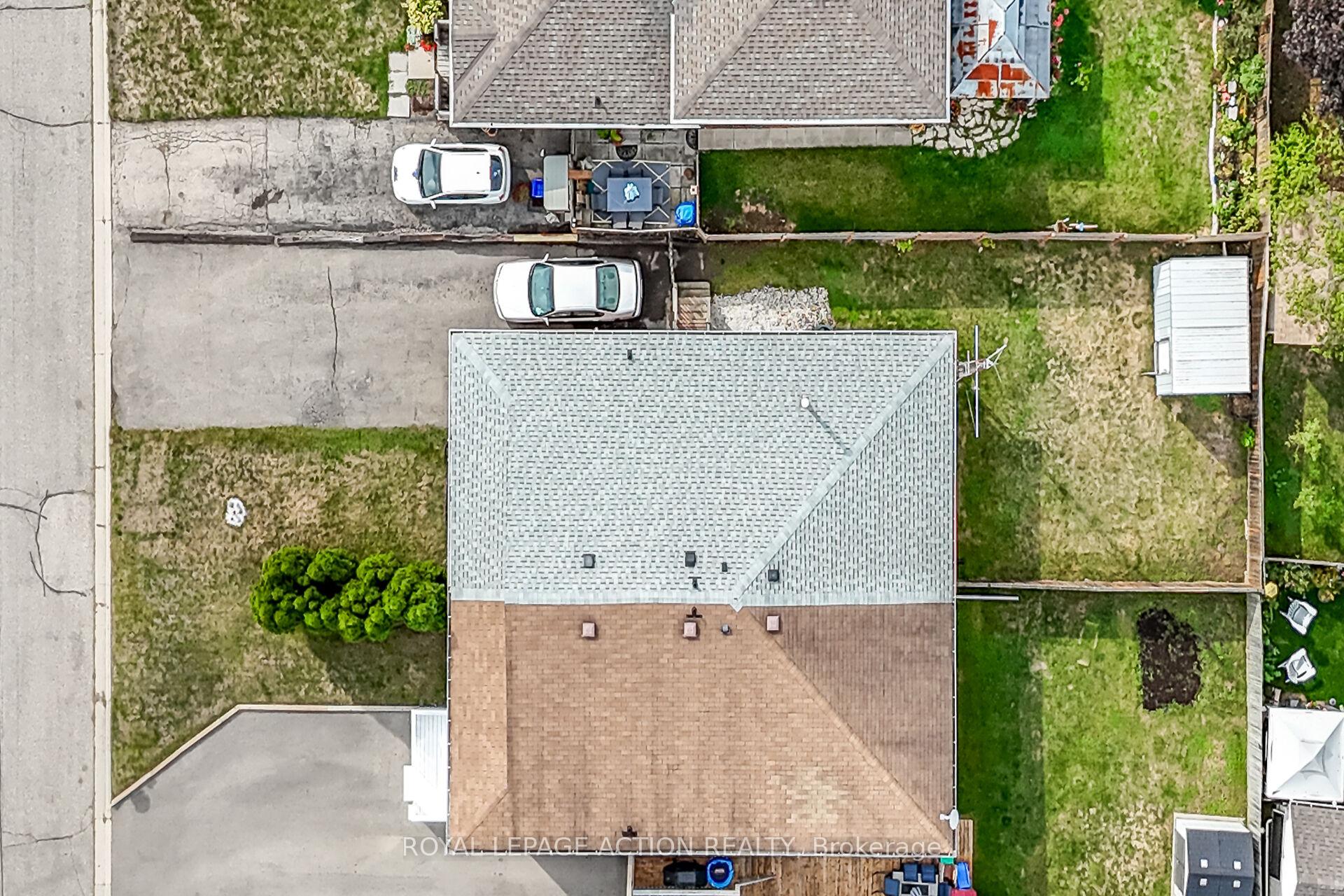 Photo 45 of 8 Maple Crescent, Brant, Paris — HOMEH