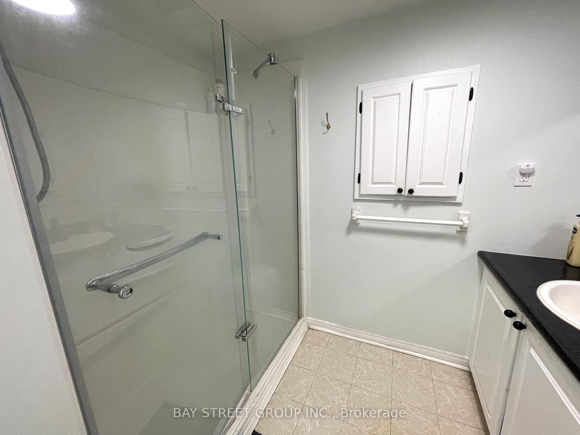 Photo 16 of 387 Raines Street, Georgina, Historic Lakeshore Communities — HOMEH