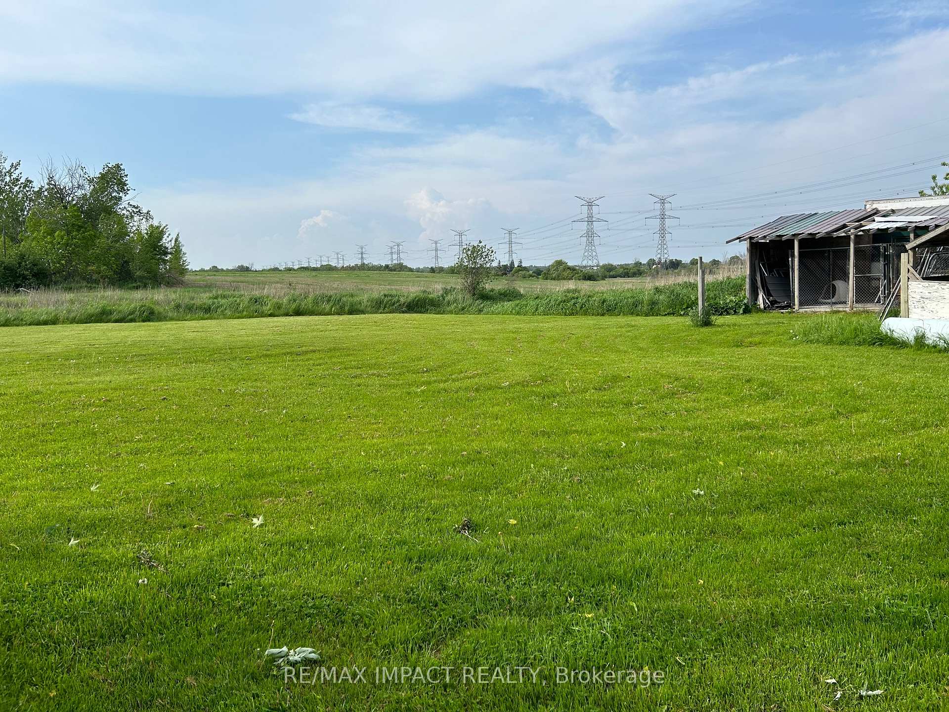 Photo 4 of 2074 Baseline Road W, Clarington, Rural Clarington — HOMEH