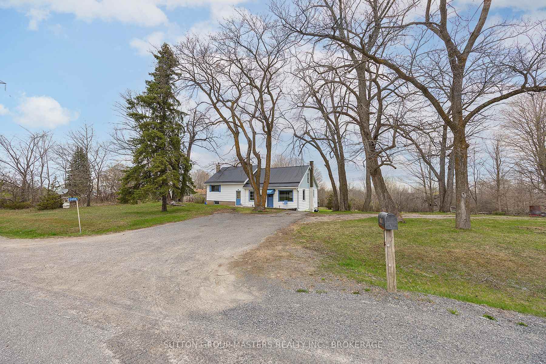 Photo 3 of 3408 Battersea Road, Frontenac, Frontenac South — HOMEH