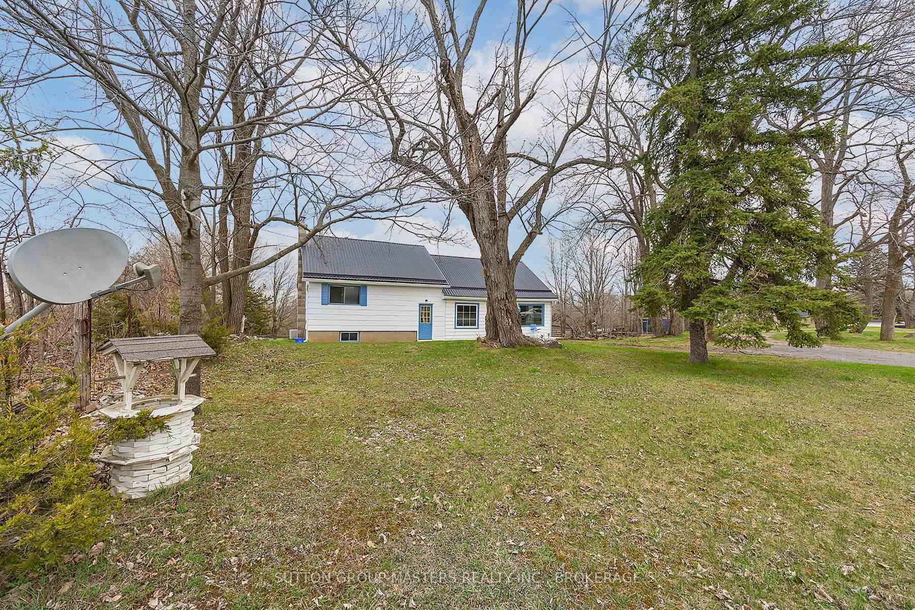 Photo 4 of 3408 Battersea Road, Frontenac, Frontenac South — HOMEH