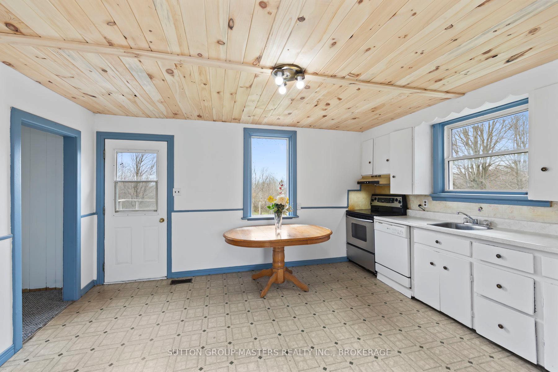Photo 15 of 3408 Battersea Road, Frontenac, Frontenac South — HOMEH