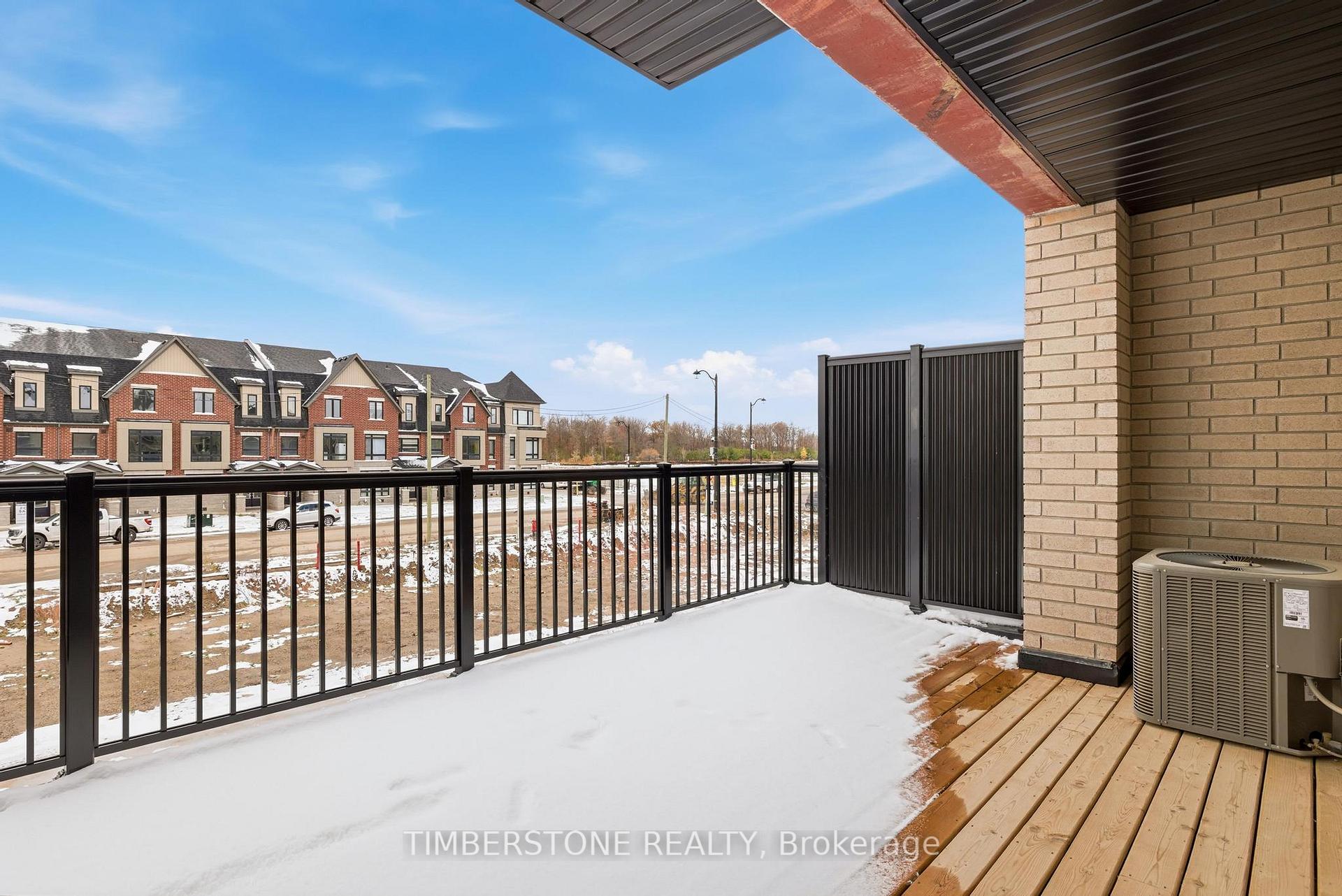 Photo 8 of 34 Bonnington Drive, Brampton, Northwest Brampton — HOMEH