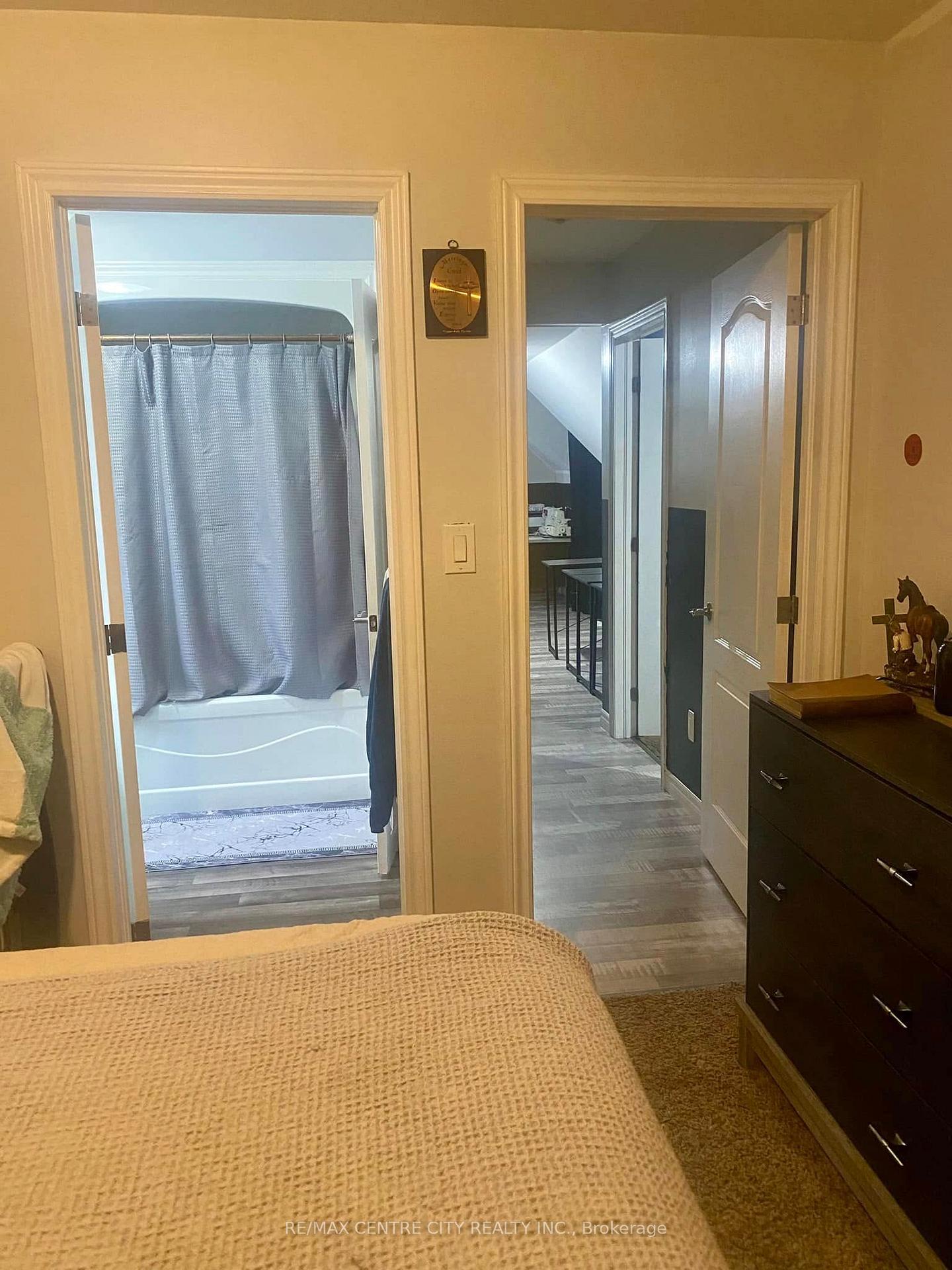 Photo 20 of 61 Myrtle Street, Aylmer — HOMEH