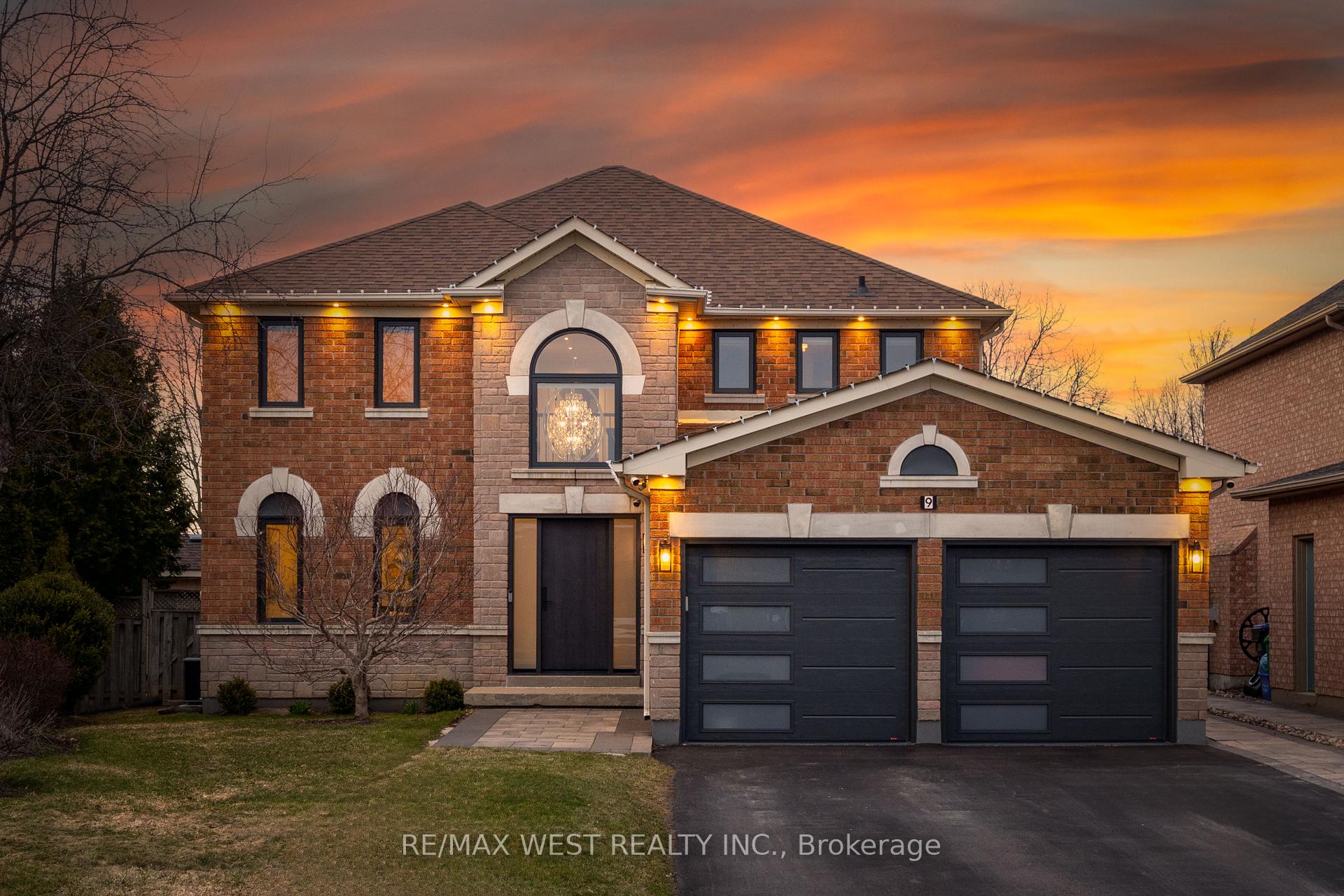 Photo 3 of 9 Chaplin Court, Caledon, Bolton North — HOMEH