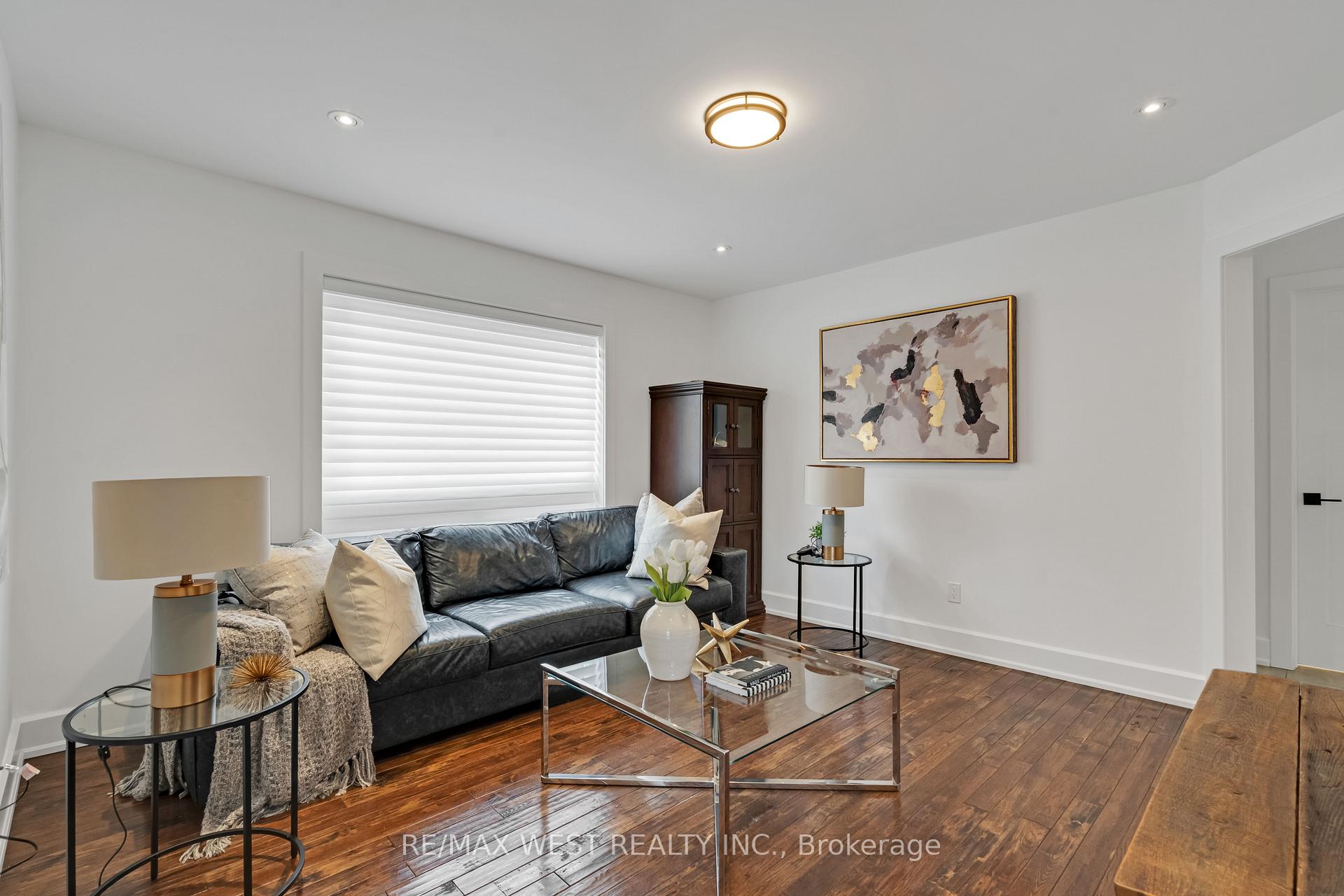 Photo 14 of 9 Chaplin Court, Caledon, Bolton North — HOMEH