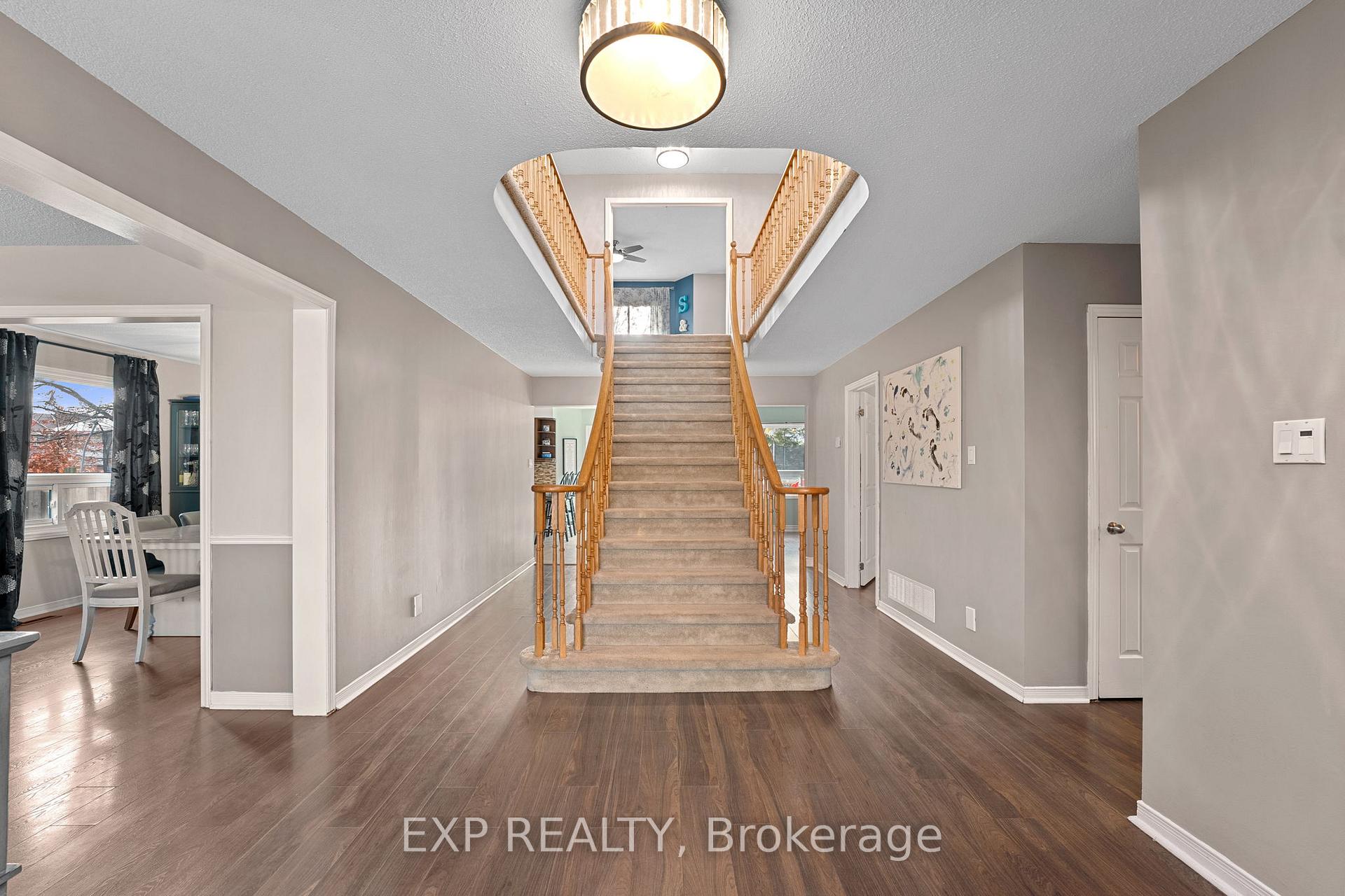Photo 5 of 140 Natanya Boulevard, Georgina, Keswick North — HOMEH