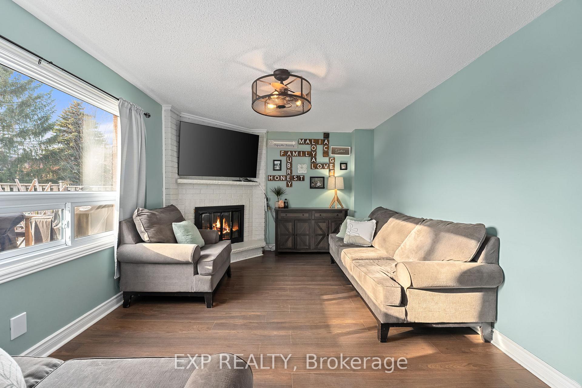 Photo 11 of 140 Natanya Boulevard, Georgina, Keswick North — HOMEH