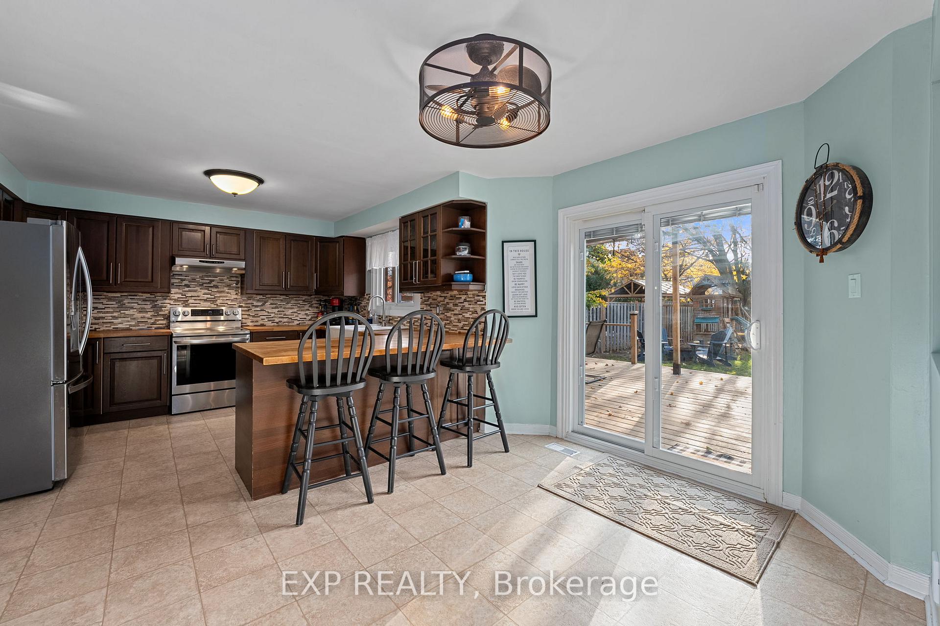 Photo 18 of 140 Natanya Boulevard, Georgina, Keswick North — HOMEH