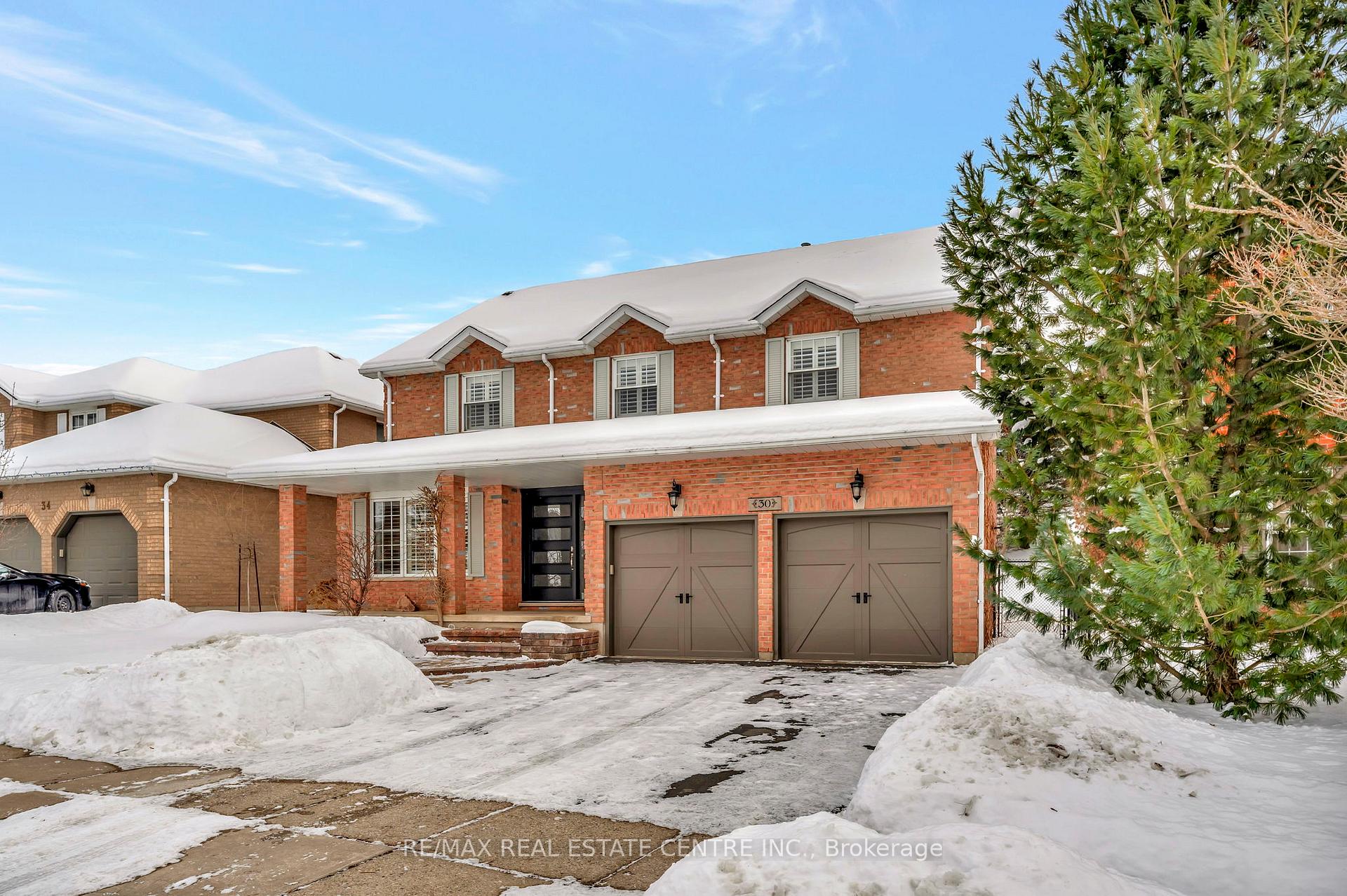 Photo 5 of 30 Hume Drive, Cambridge — HOMEH