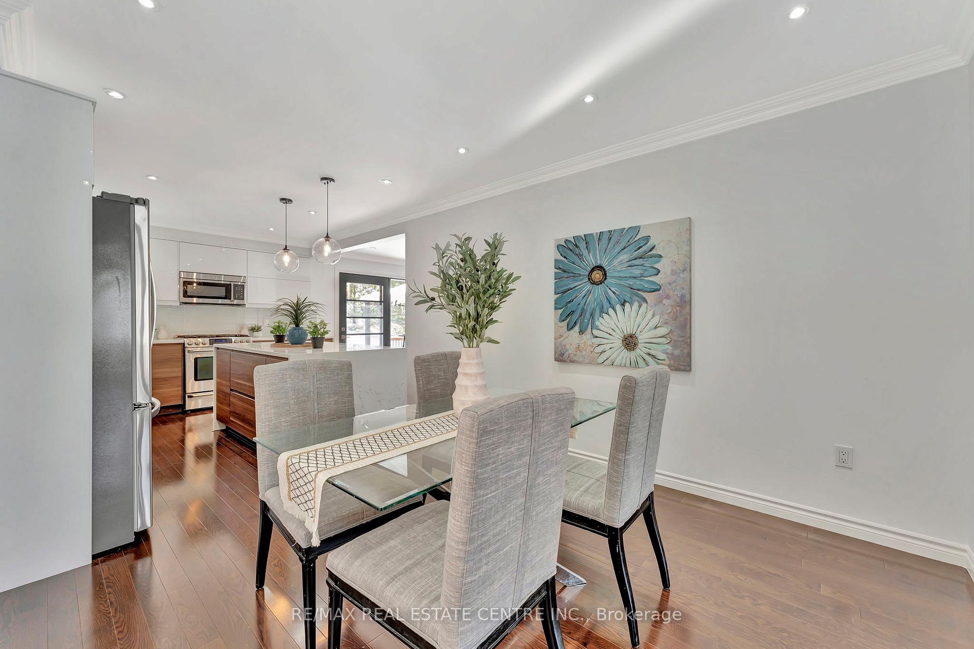 Photo 14 of 30 Hume Drive, Cambridge — HOMEH