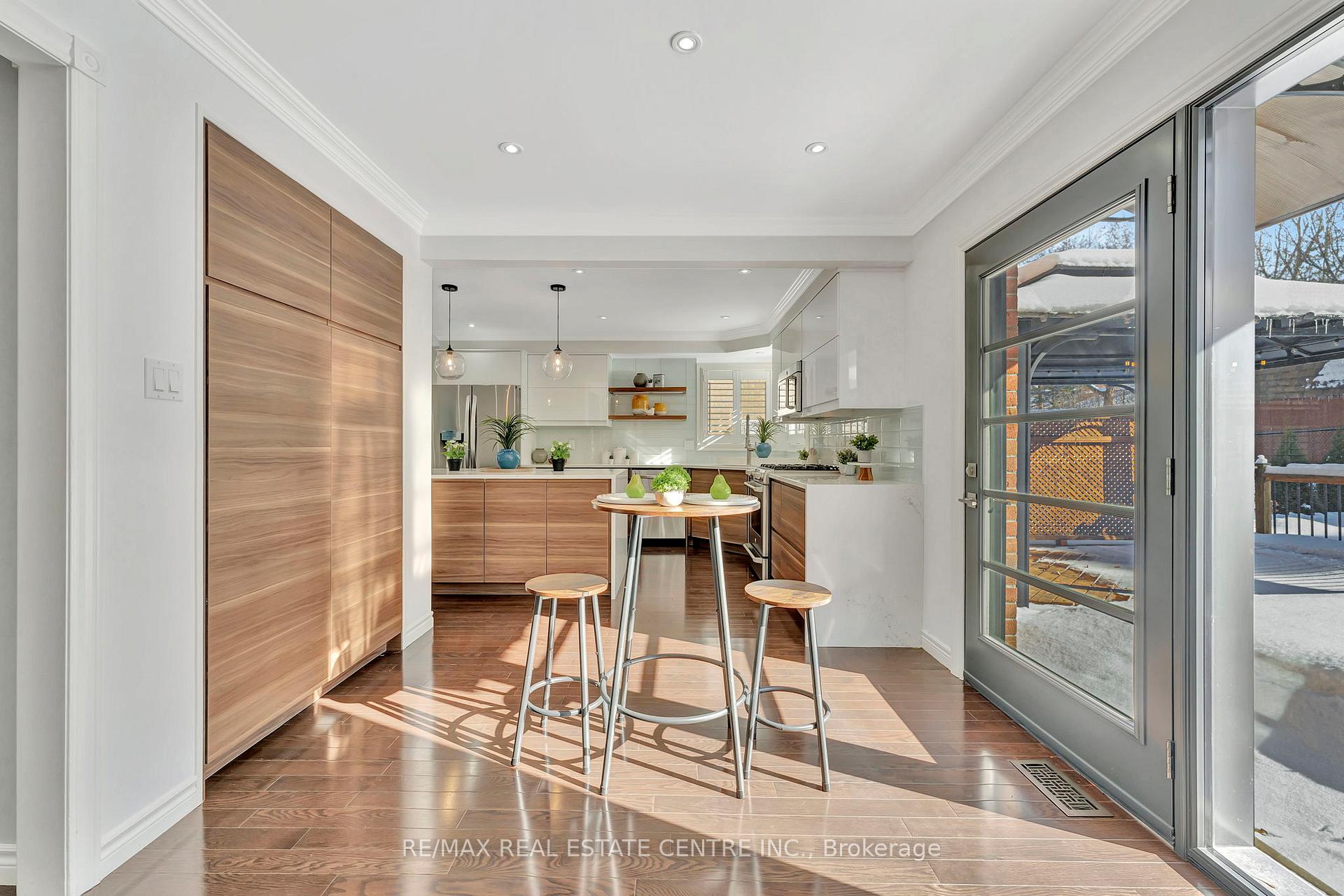Photo 25 of 30 Hume Drive, Cambridge — HOMEH