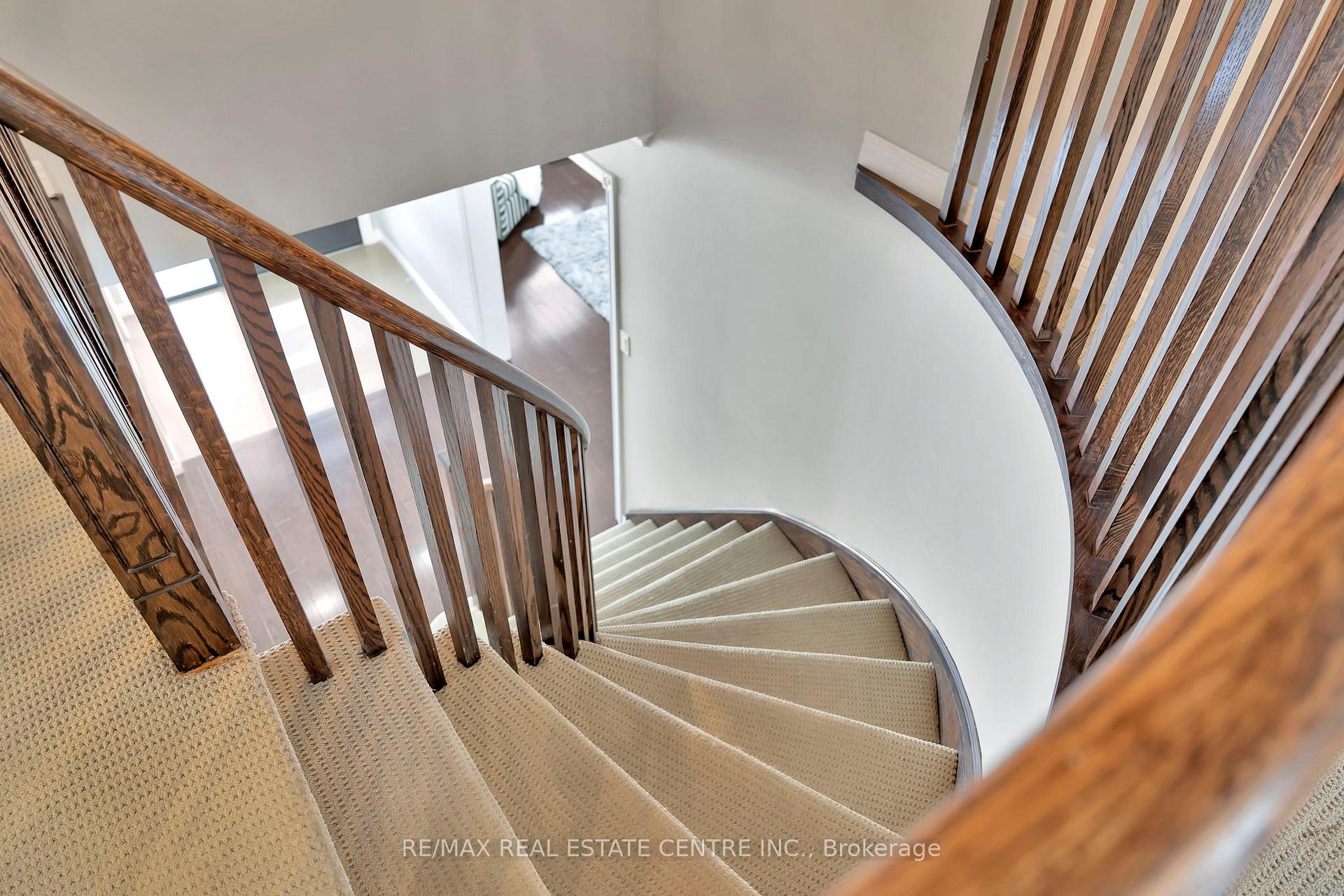 Photo 31 of 30 Hume Drive, Cambridge — HOMEH