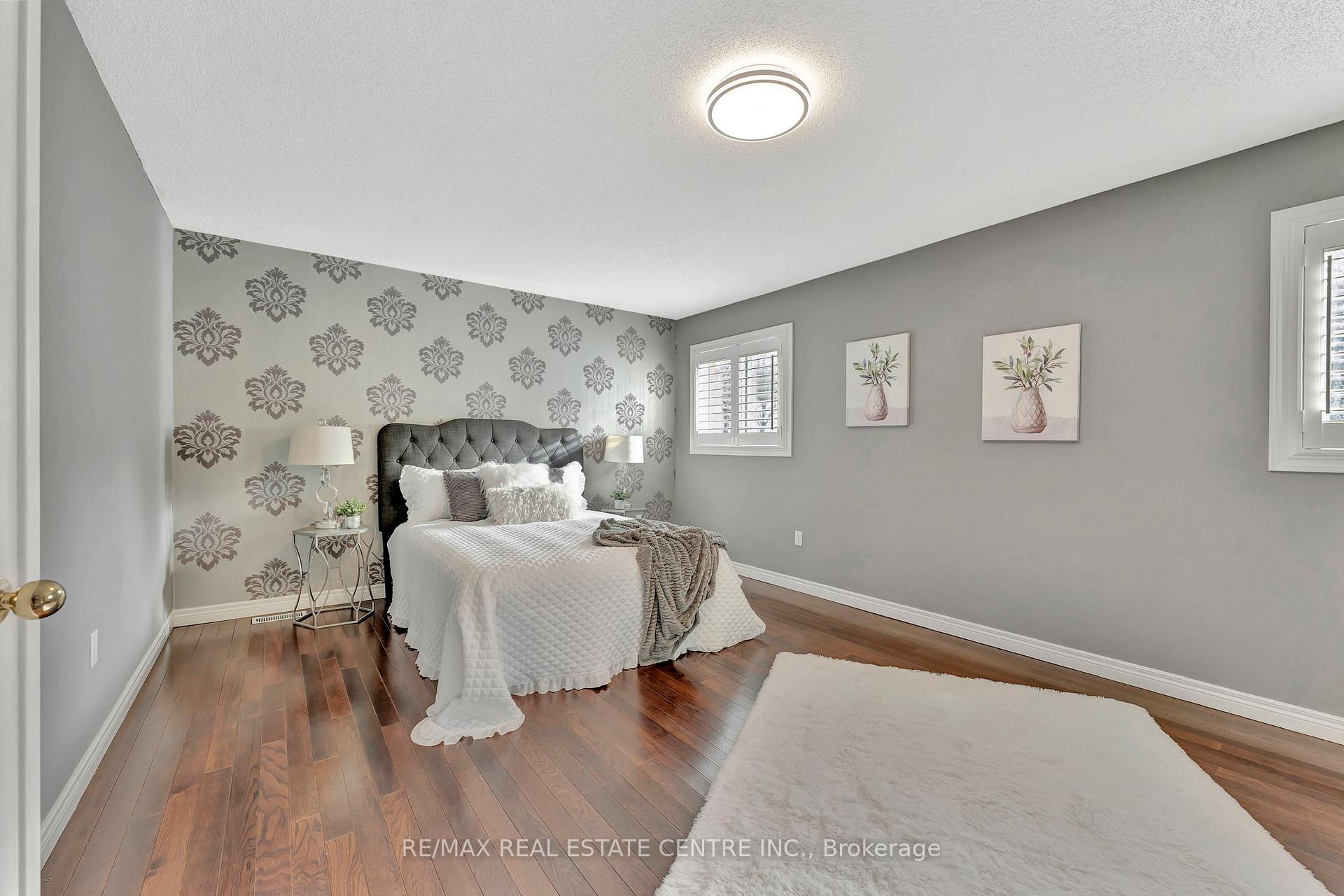 Photo 32 of 30 Hume Drive, Cambridge — HOMEH
