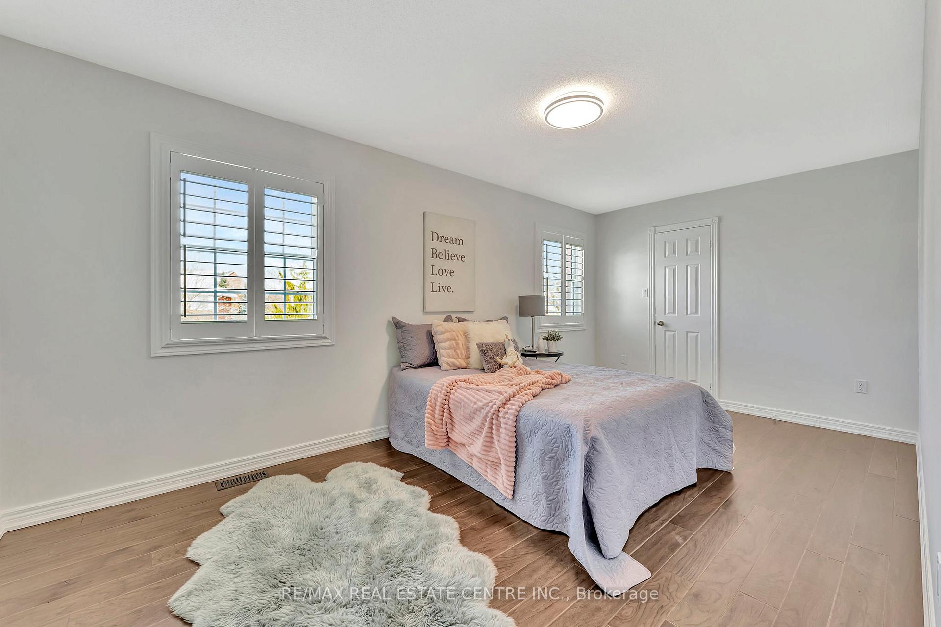 Photo 41 of 30 Hume Drive, Cambridge — HOMEH