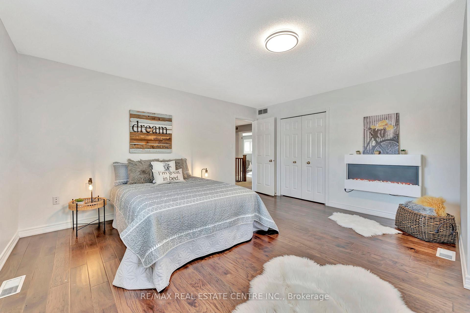 Photo 43 of 30 Hume Drive, Cambridge — HOMEH