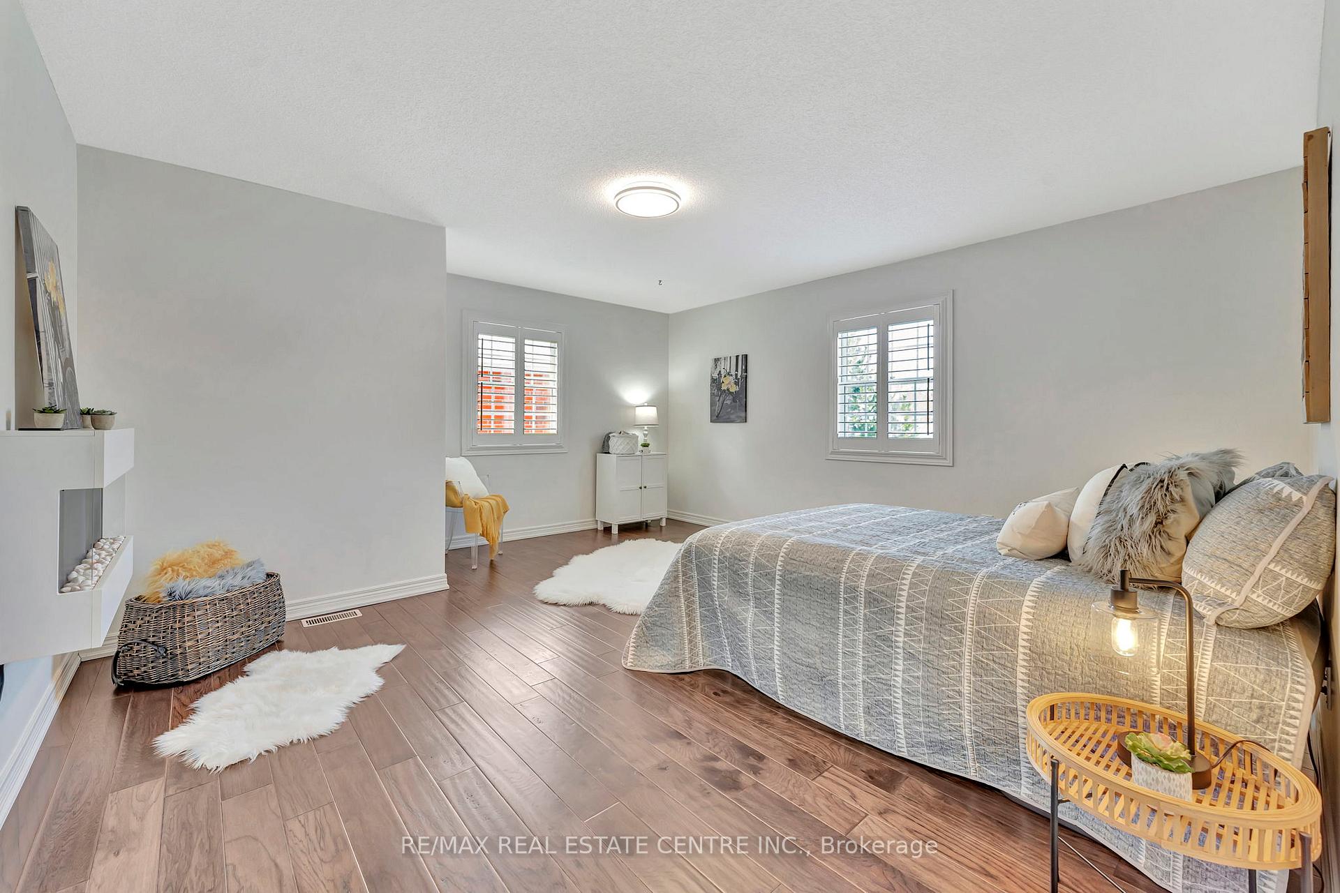 Photo 44 of 30 Hume Drive, Cambridge — HOMEH