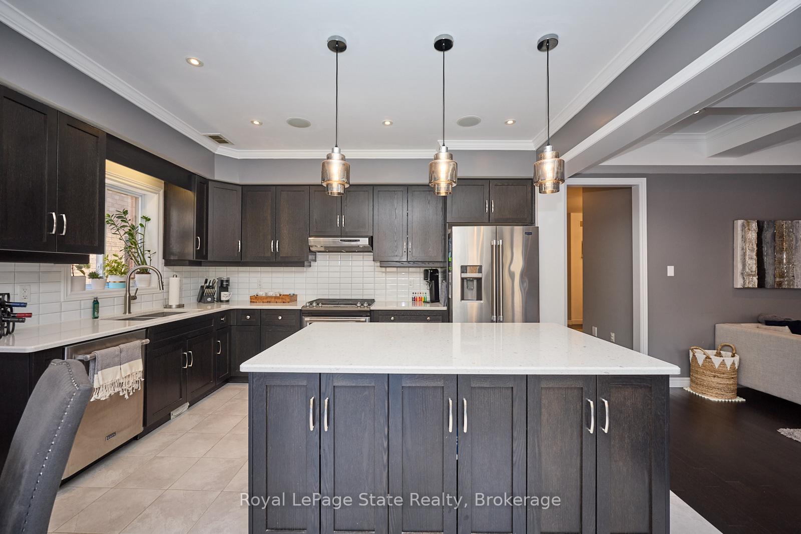 Photo 14 of 75 Westra Drive, Guelph, Willow West/Sugarbush/West Acres — HOMEH