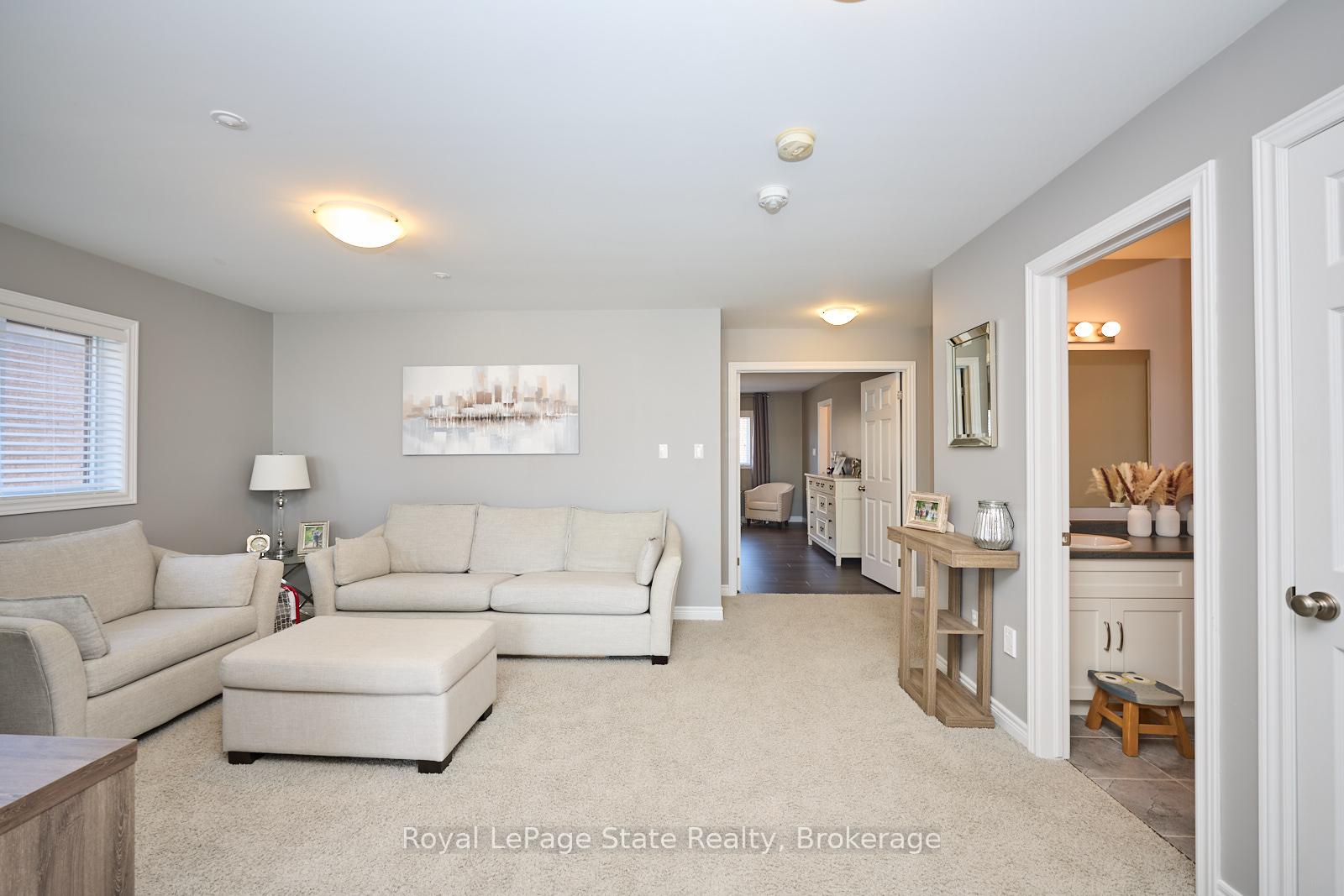 Photo 20 of 75 Westra Drive, Guelph, Willow West/Sugarbush/West Acres — HOMEH