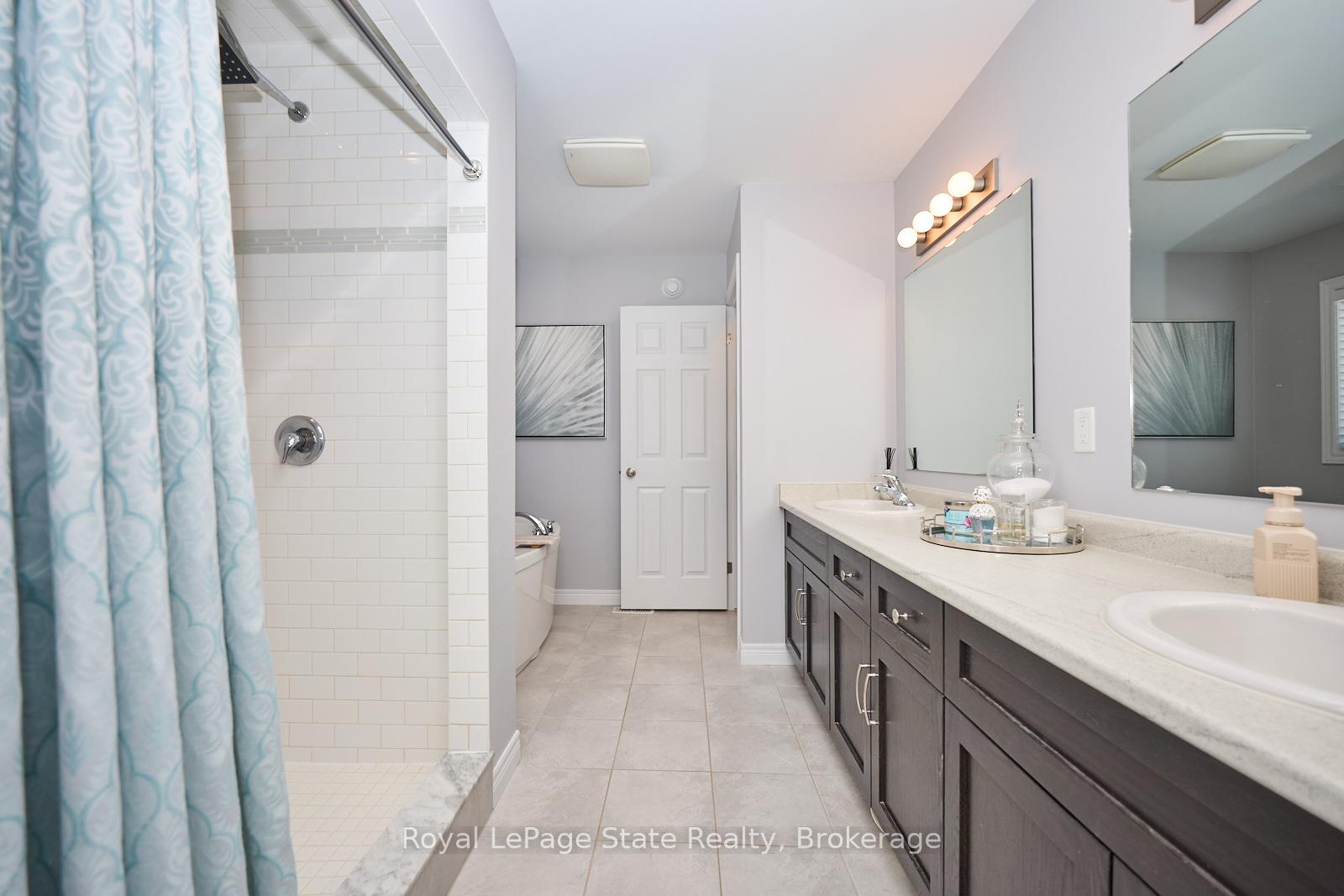 Photo 25 of 75 Westra Drive, Guelph, Willow West/Sugarbush/West Acres — HOMEH