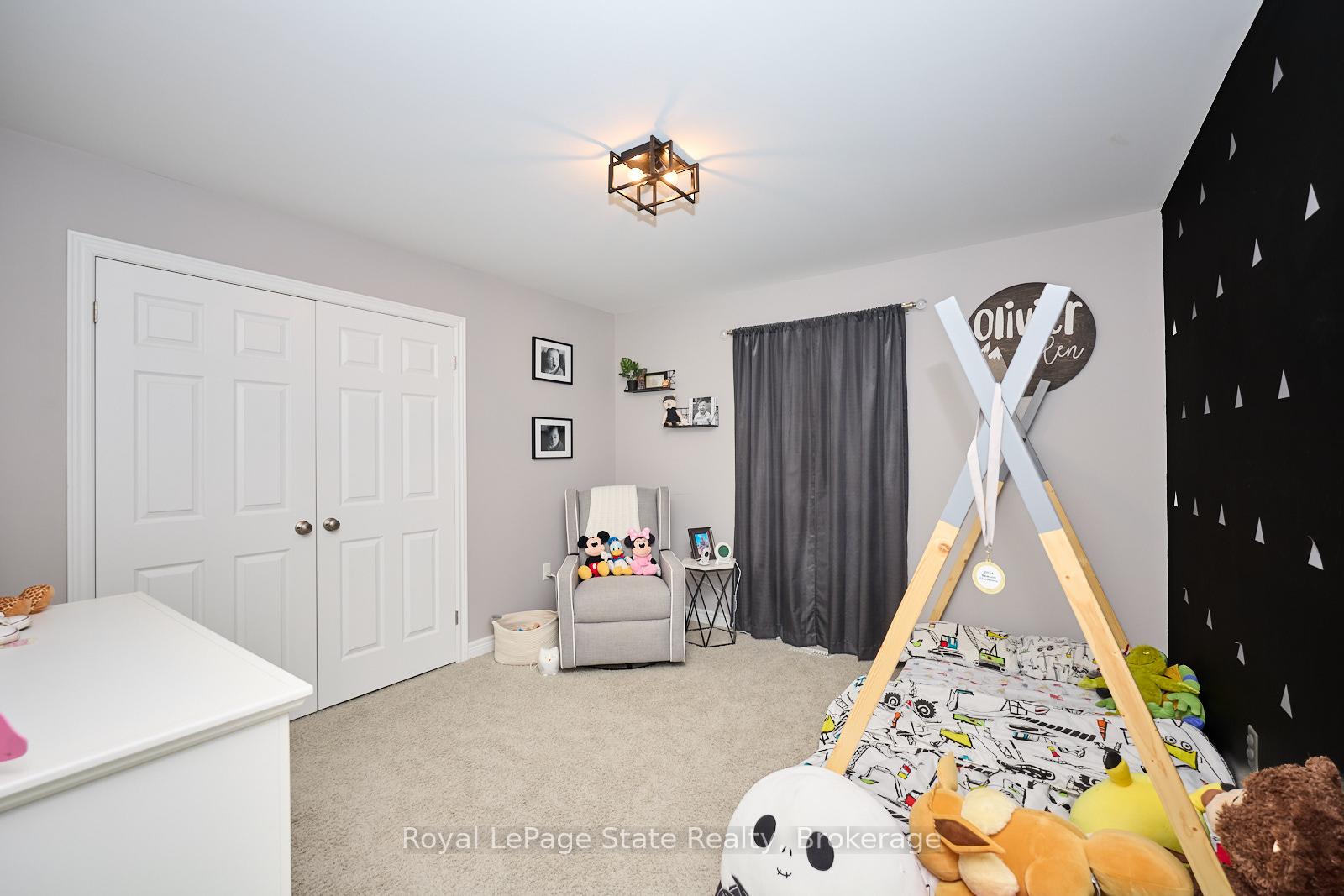 Photo 27 of 75 Westra Drive, Guelph, Willow West/Sugarbush/West Acres — HOMEH