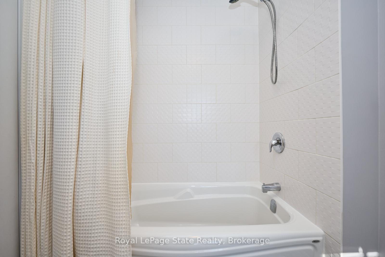Photo 30 of 75 Westra Drive, Guelph, Willow West/Sugarbush/West Acres — HOMEH
