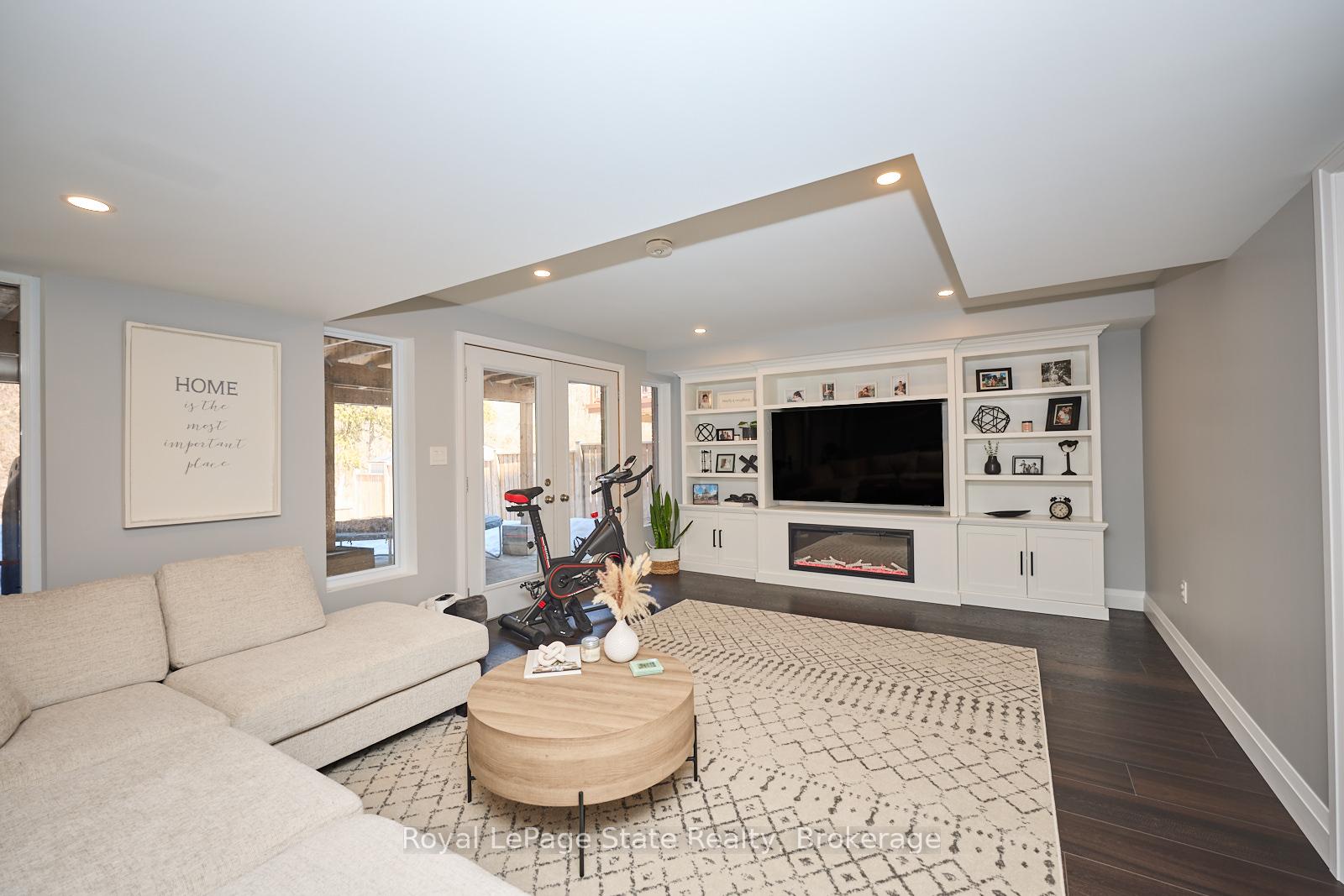 Photo 35 of 75 Westra Drive, Guelph, Willow West/Sugarbush/West Acres — HOMEH